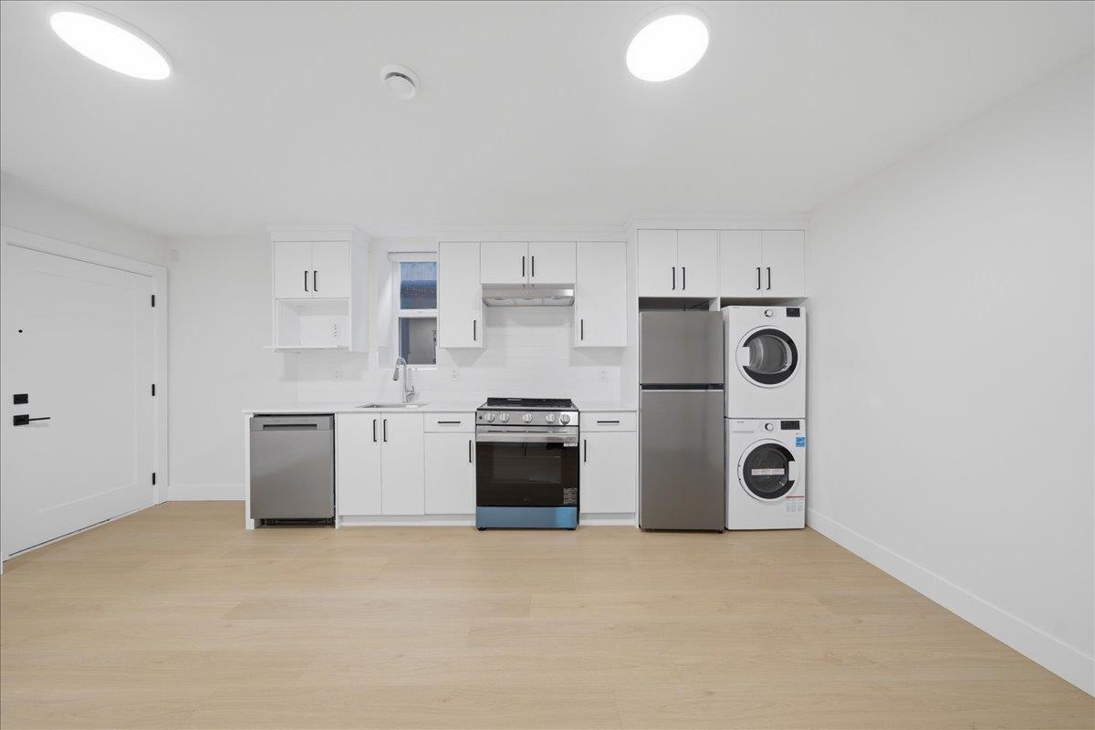 2 10250 YORK STREET Unit: 2