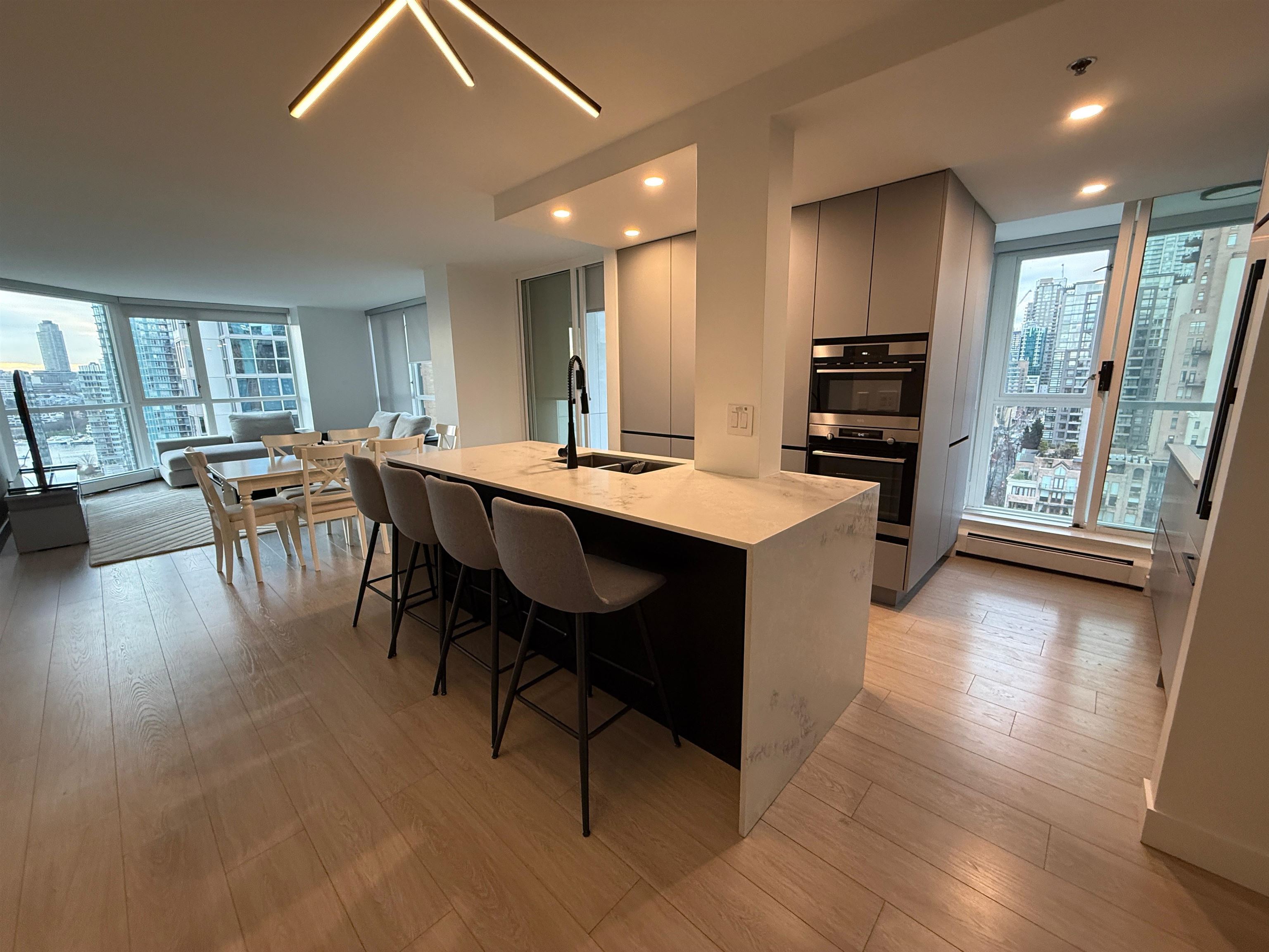 1801 289 DRAKE STREET Unit: 1801
