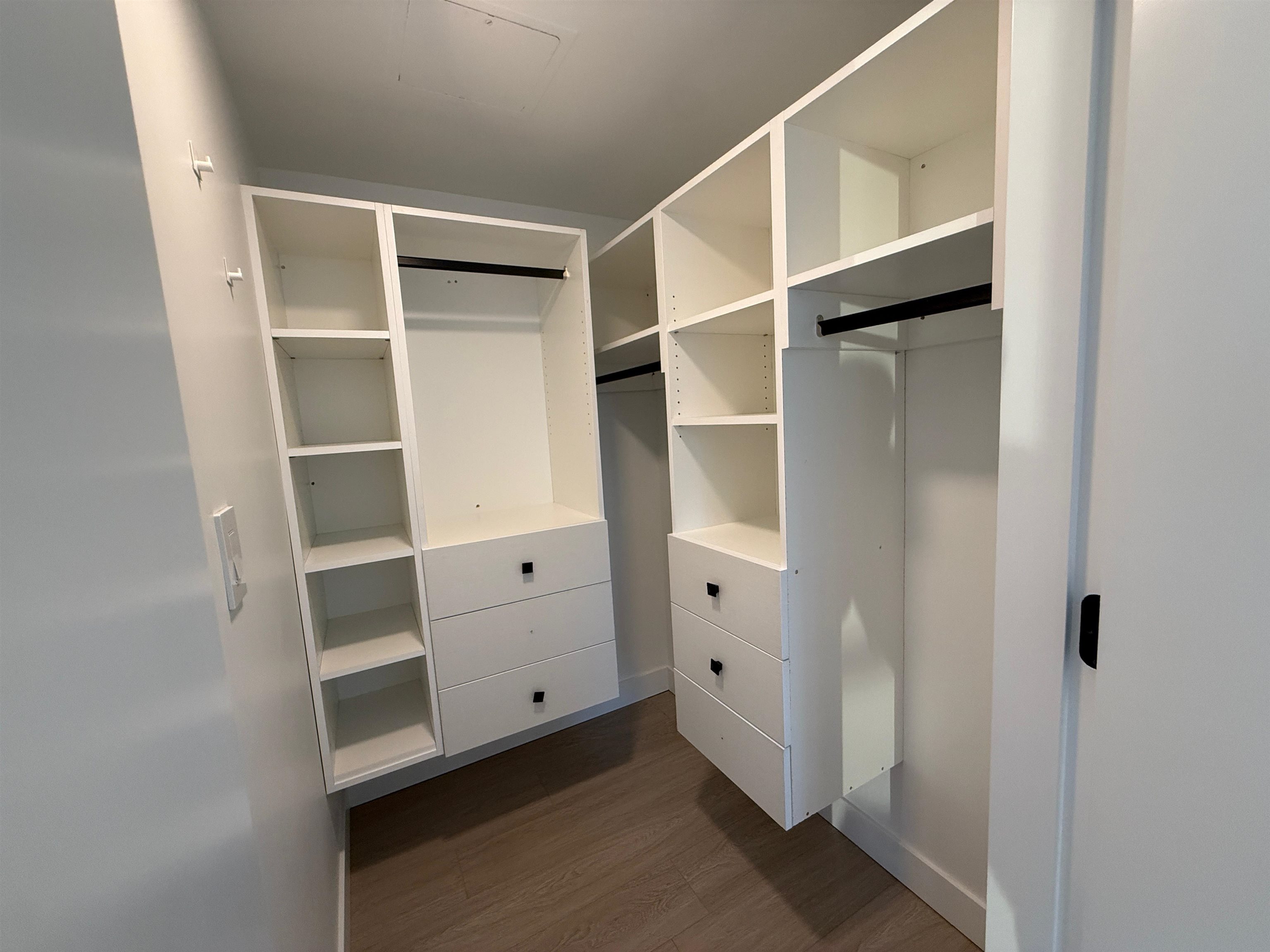 1801 289 DRAKE STREET Unit: 1801