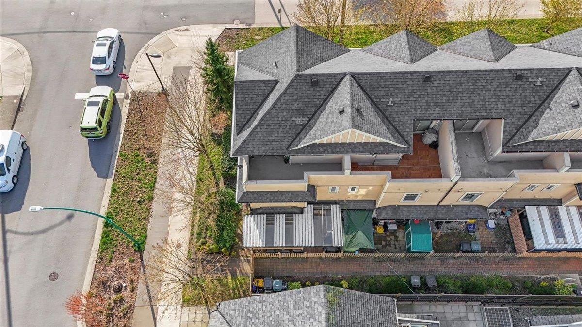 7012 GRIFFITHS AVENUE