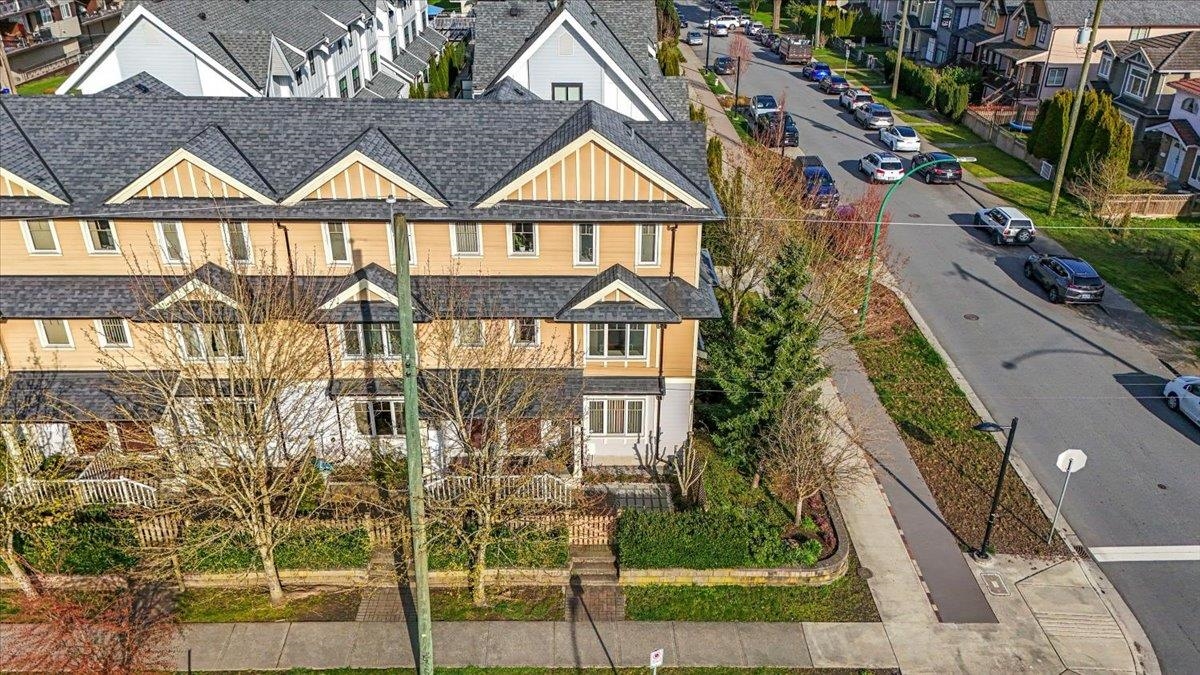 7012 GRIFFITHS AVENUE