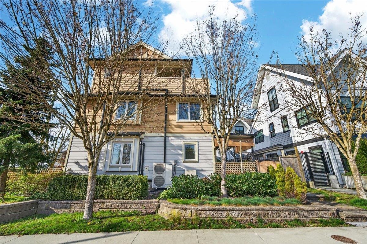 7012 GRIFFITHS AVENUE