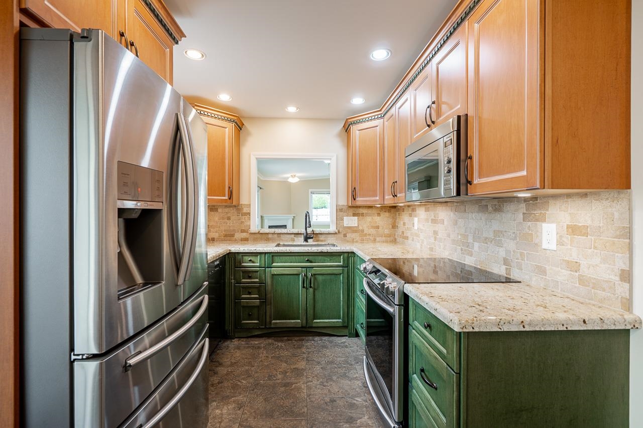 64 1400 164 STREET Unit: 64