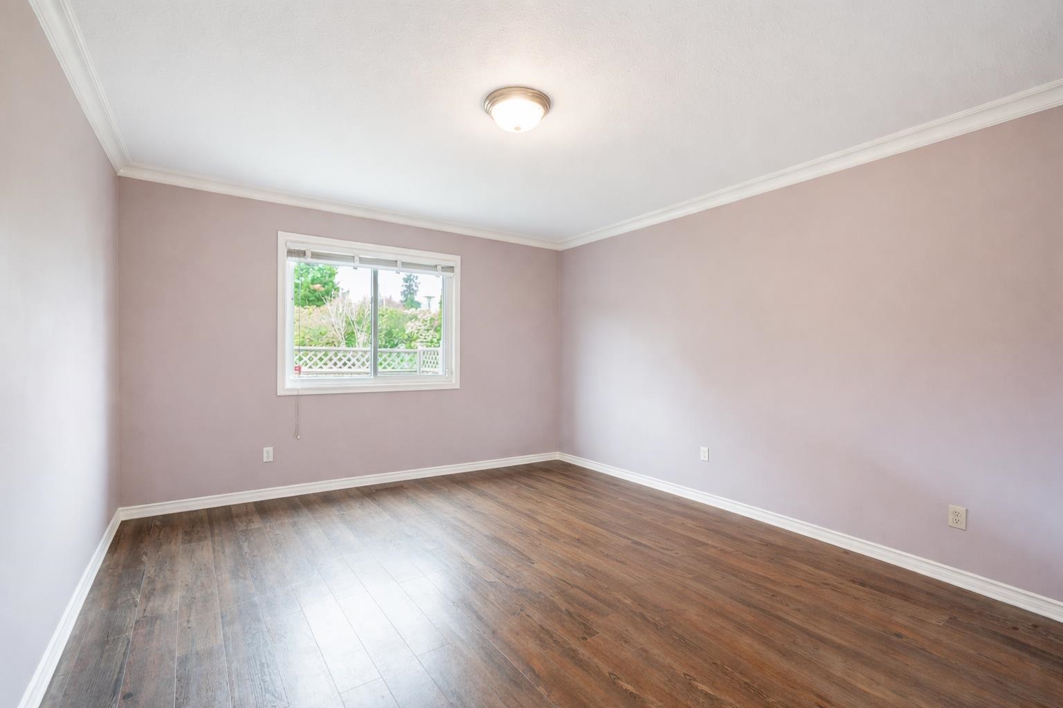 64 1400 164 STREET Unit: 64