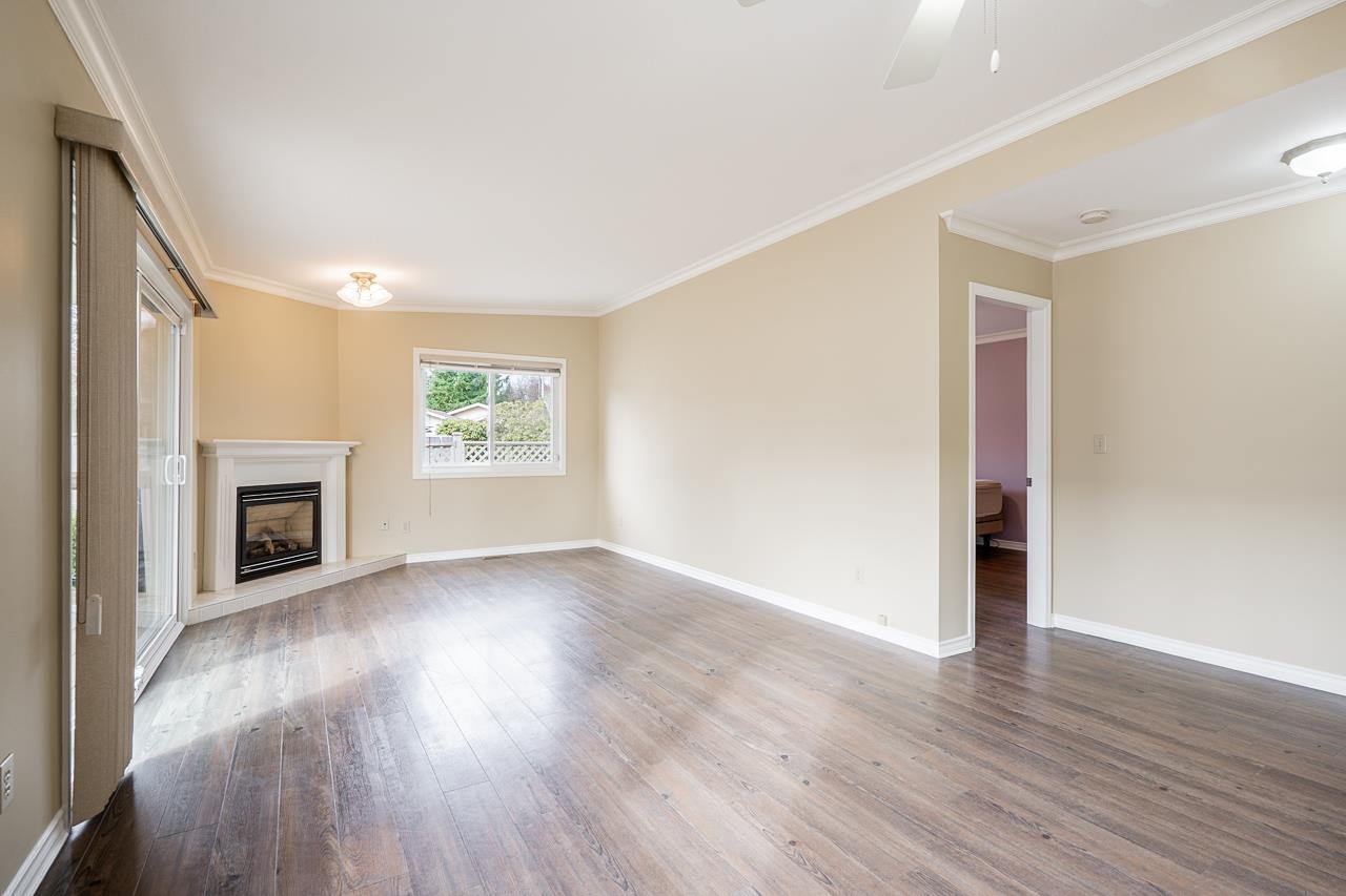 64 1400 164 STREET Unit: 64