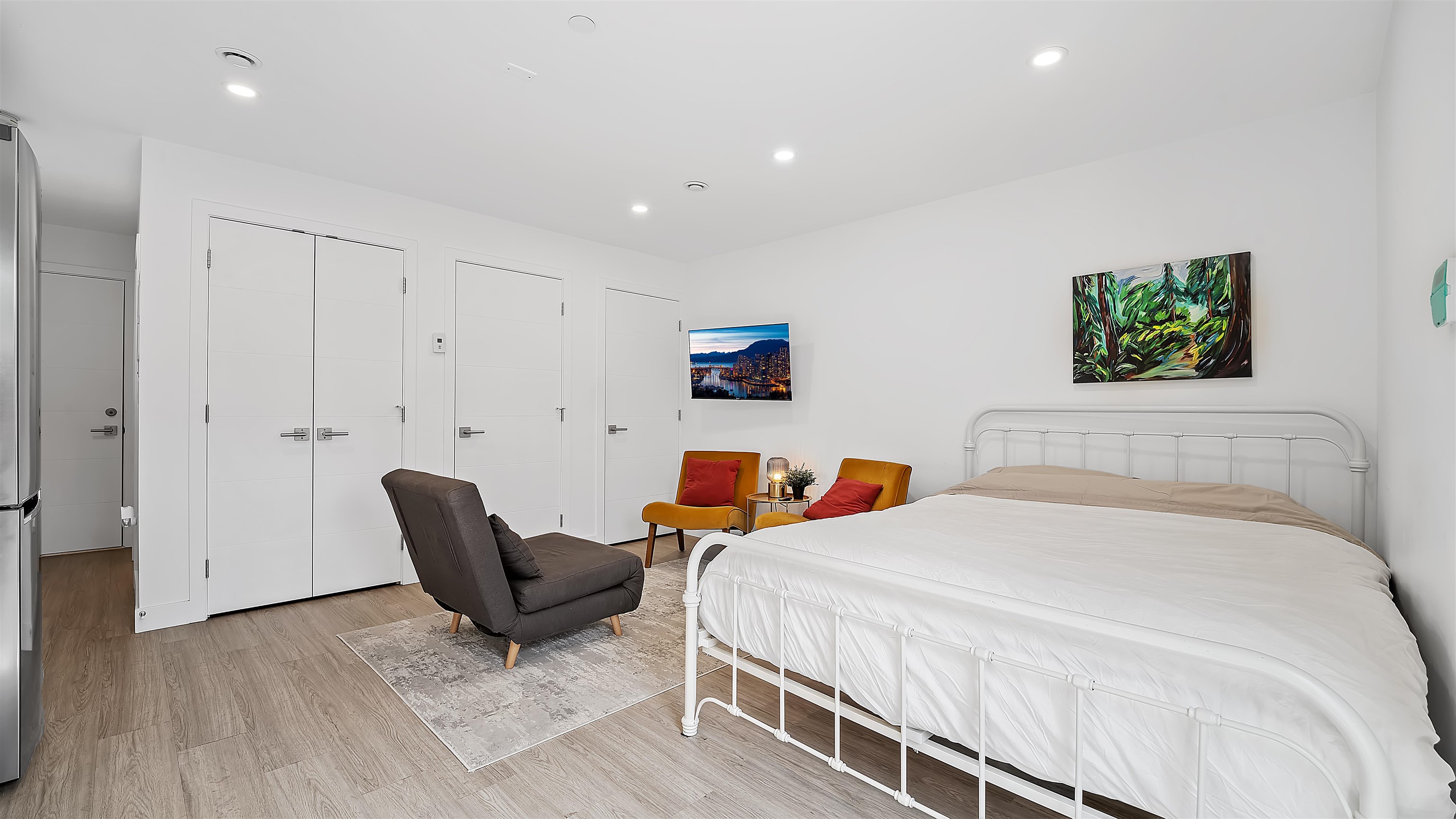 225 E 57TH AVENUE