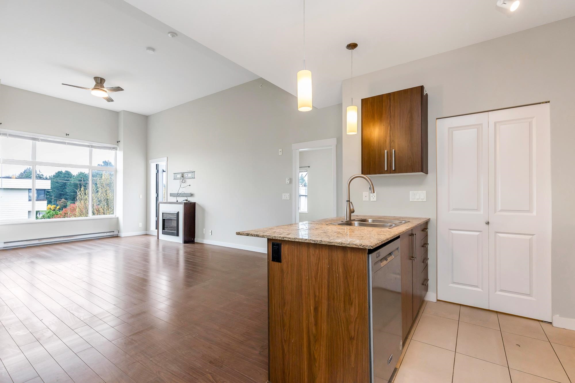 416 2943 NELSON PLACE Unit: 416