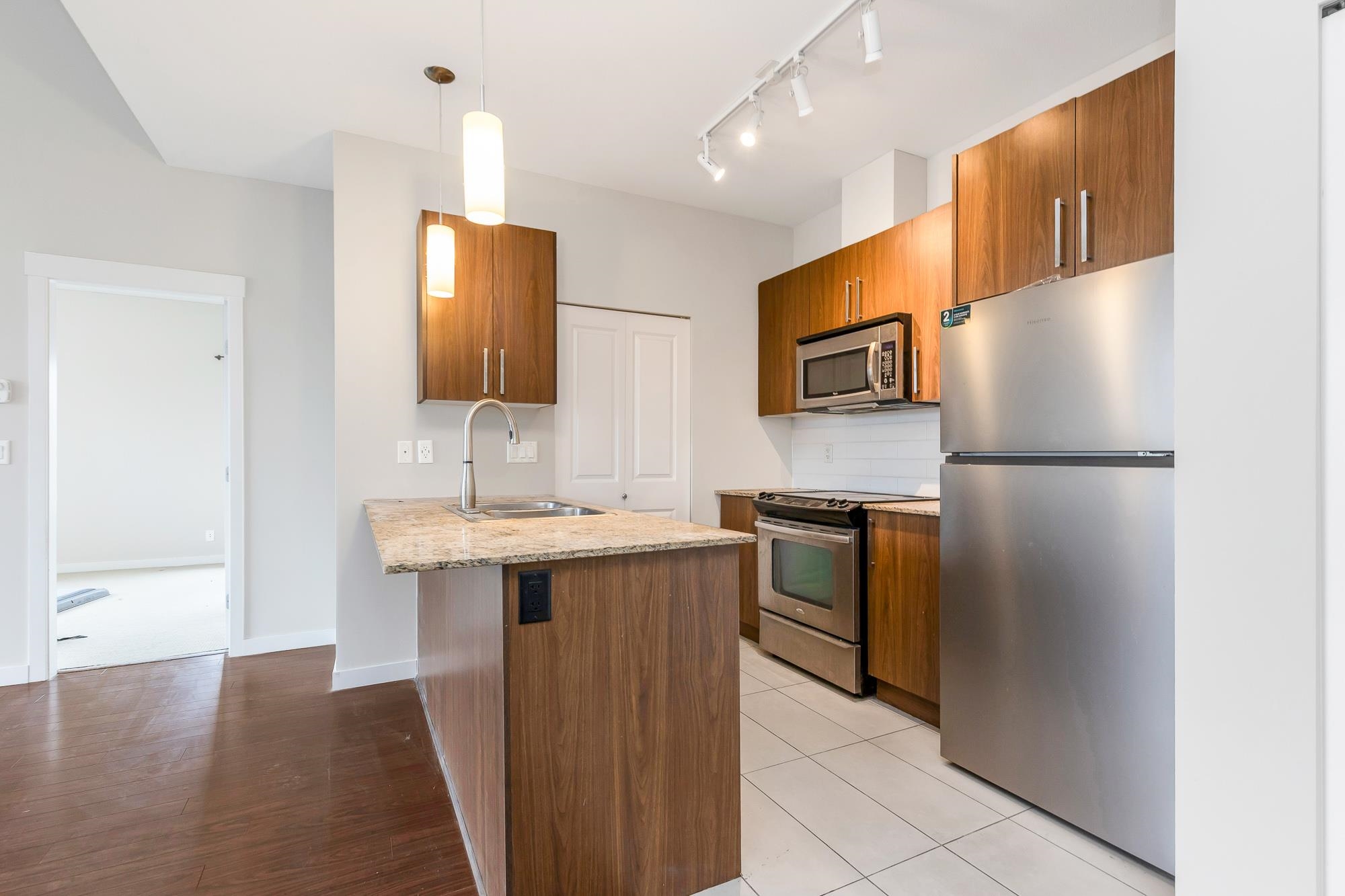 416 2943 NELSON PLACE Unit: 416