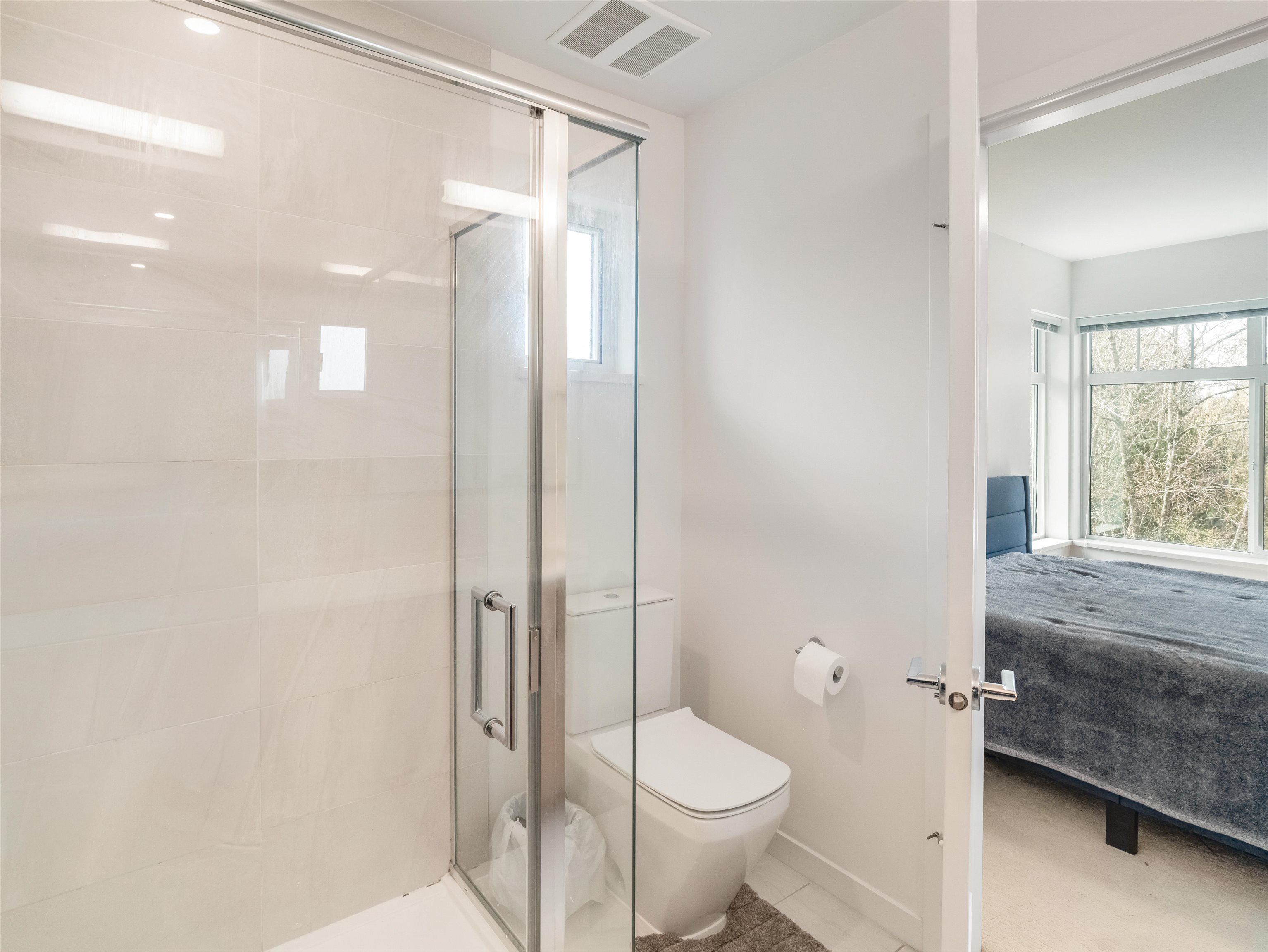 128 15235 SITKA DRIVE Unit: 128