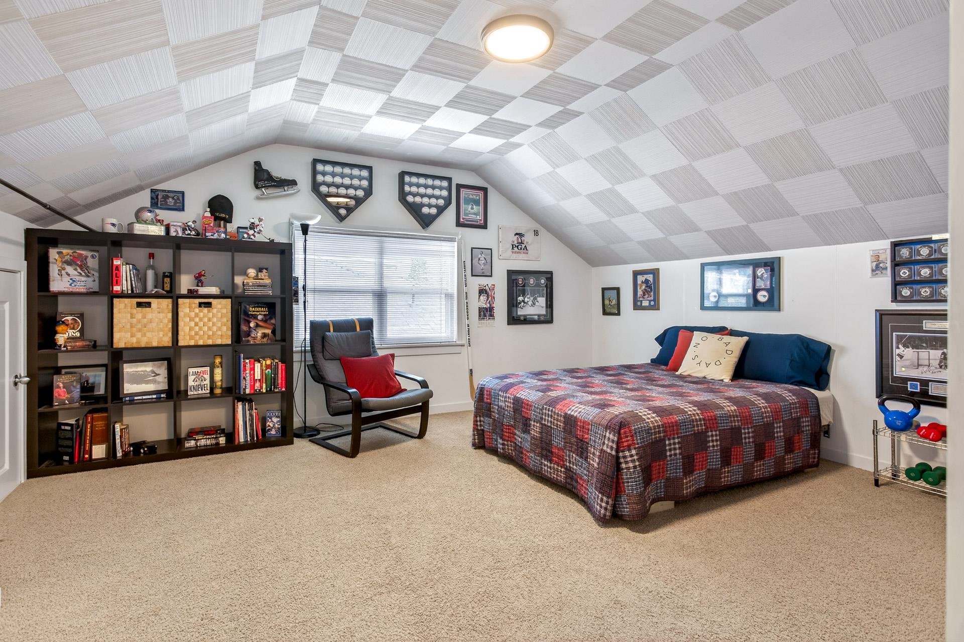 1515 EDINBURGH STREET