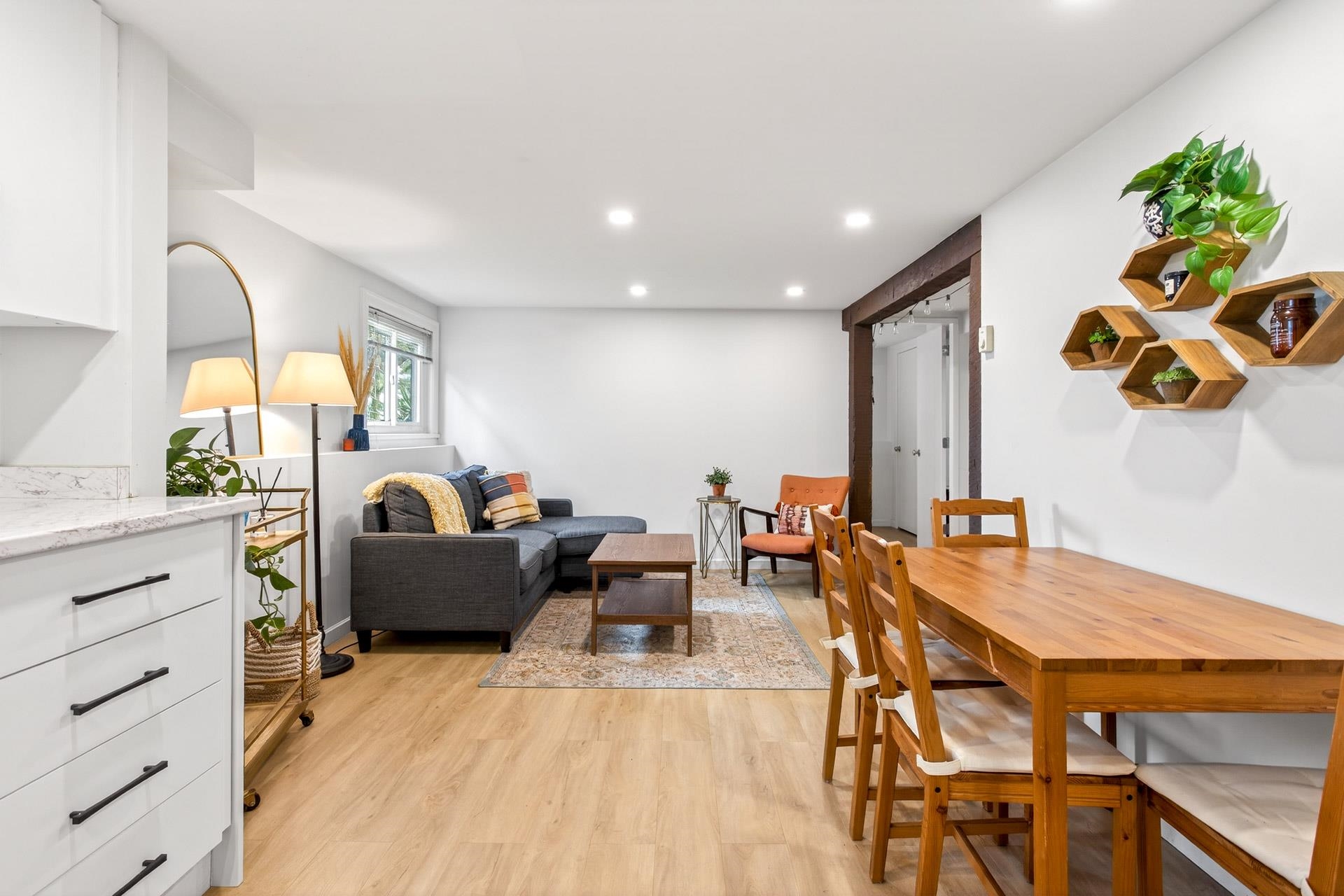 1515 EDINBURGH STREET