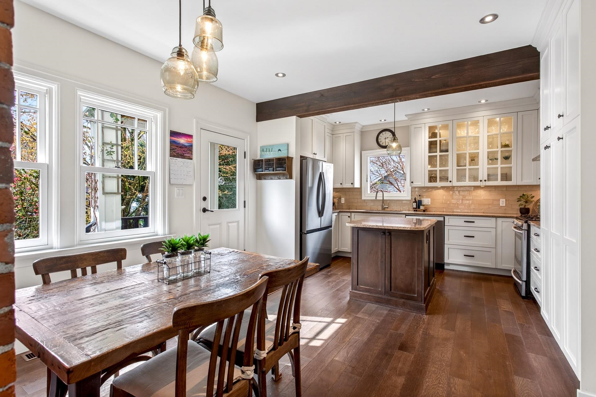 1515 EDINBURGH STREET