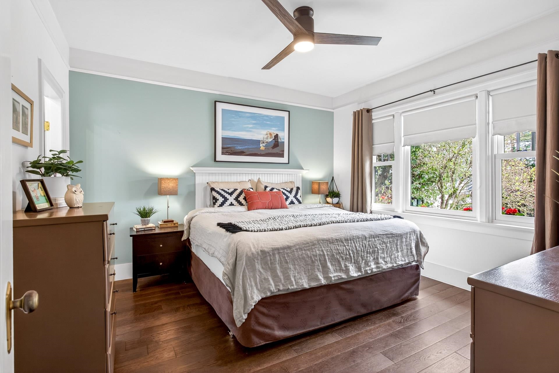 1515 EDINBURGH STREET