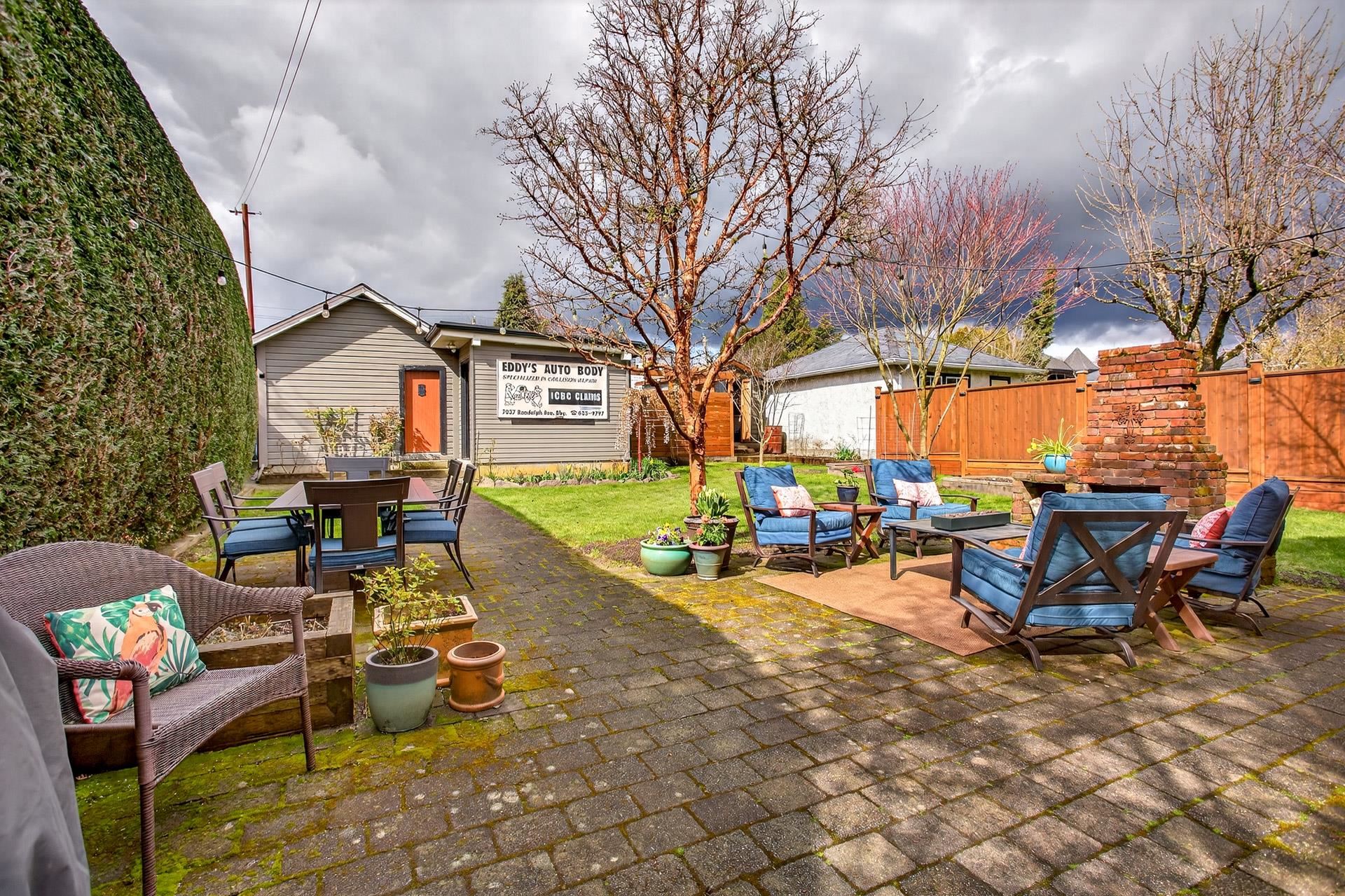 1515 EDINBURGH STREET