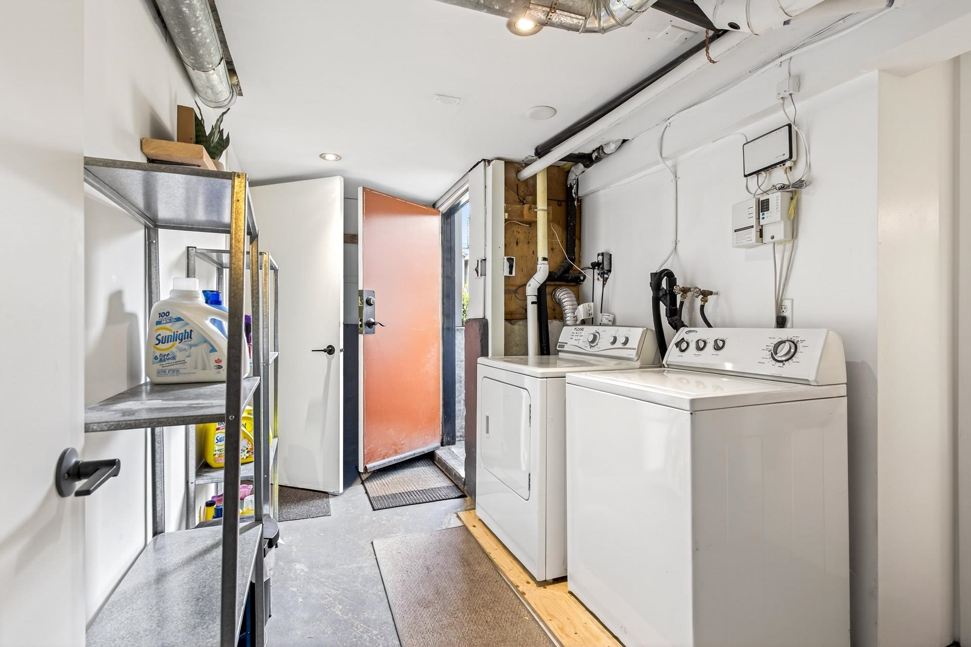 1515 EDINBURGH STREET