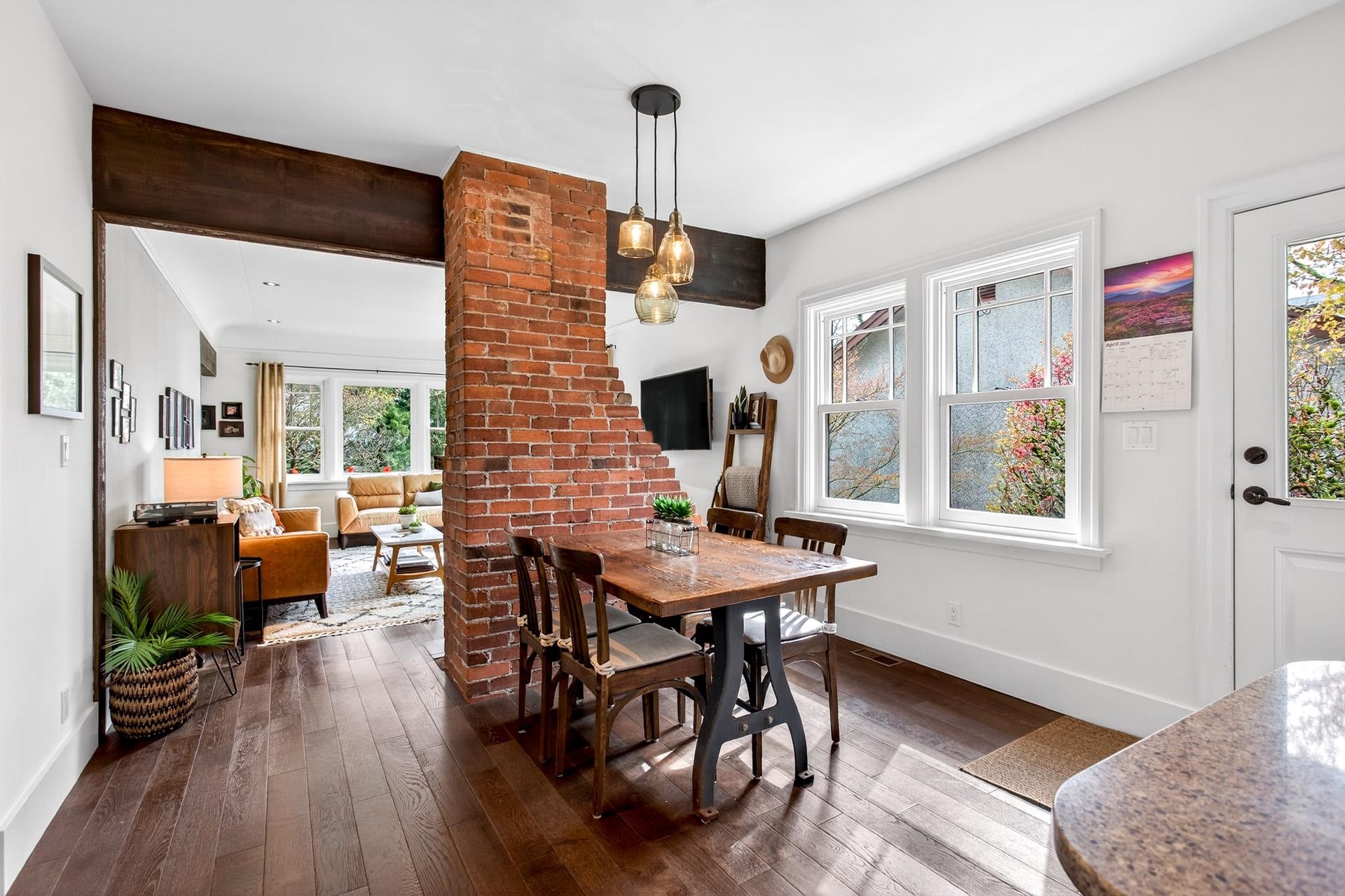 1515 EDINBURGH STREET