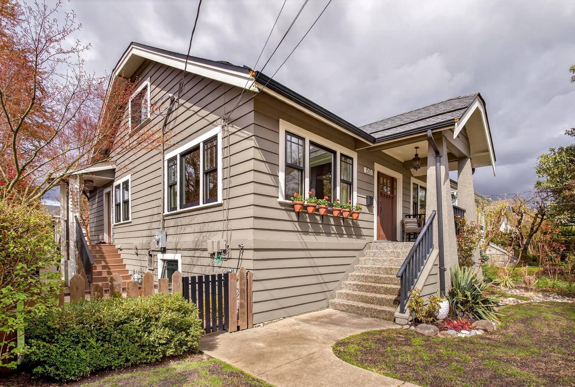 1515 EDINBURGH STREET