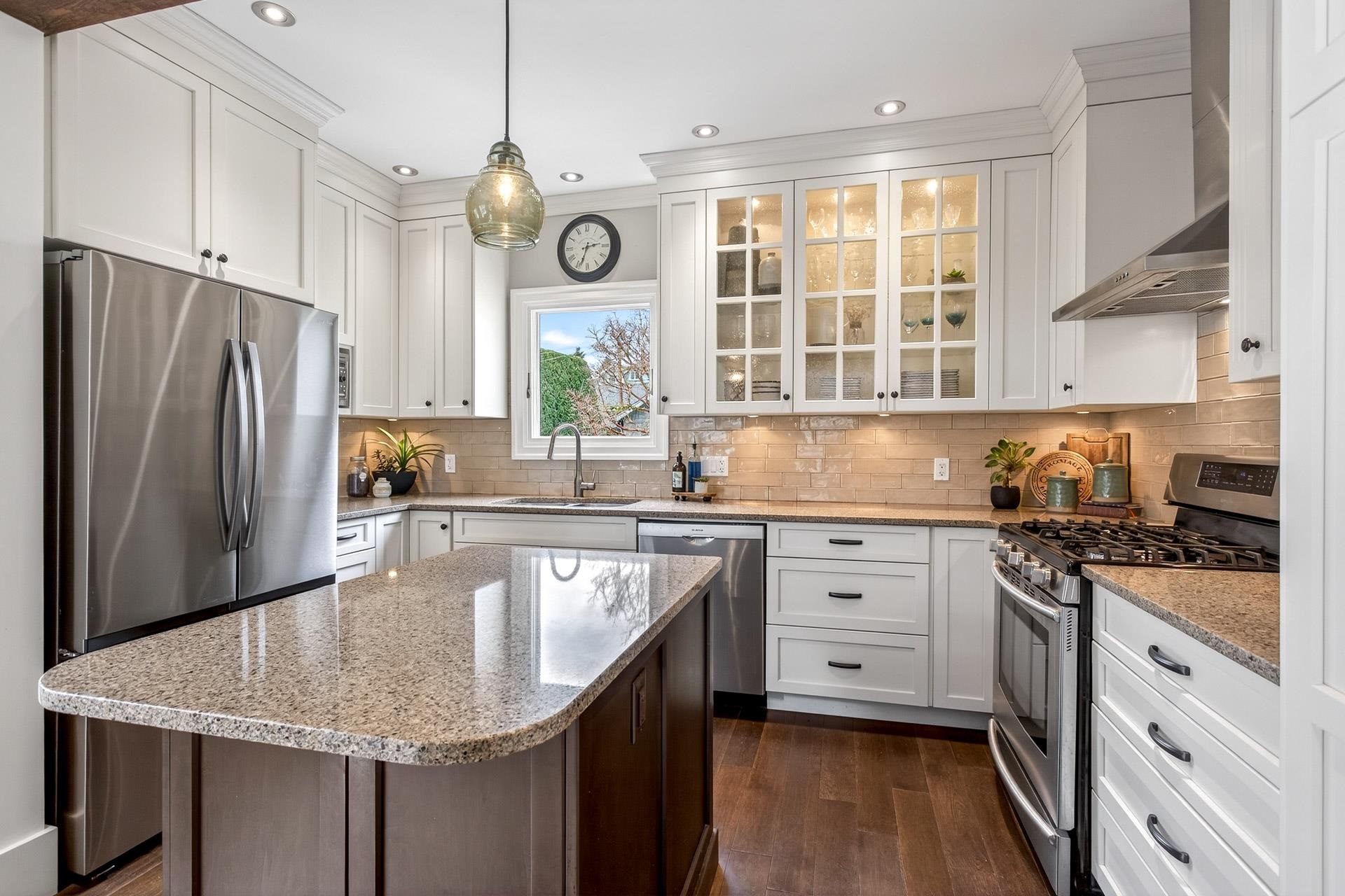 1515 EDINBURGH STREET