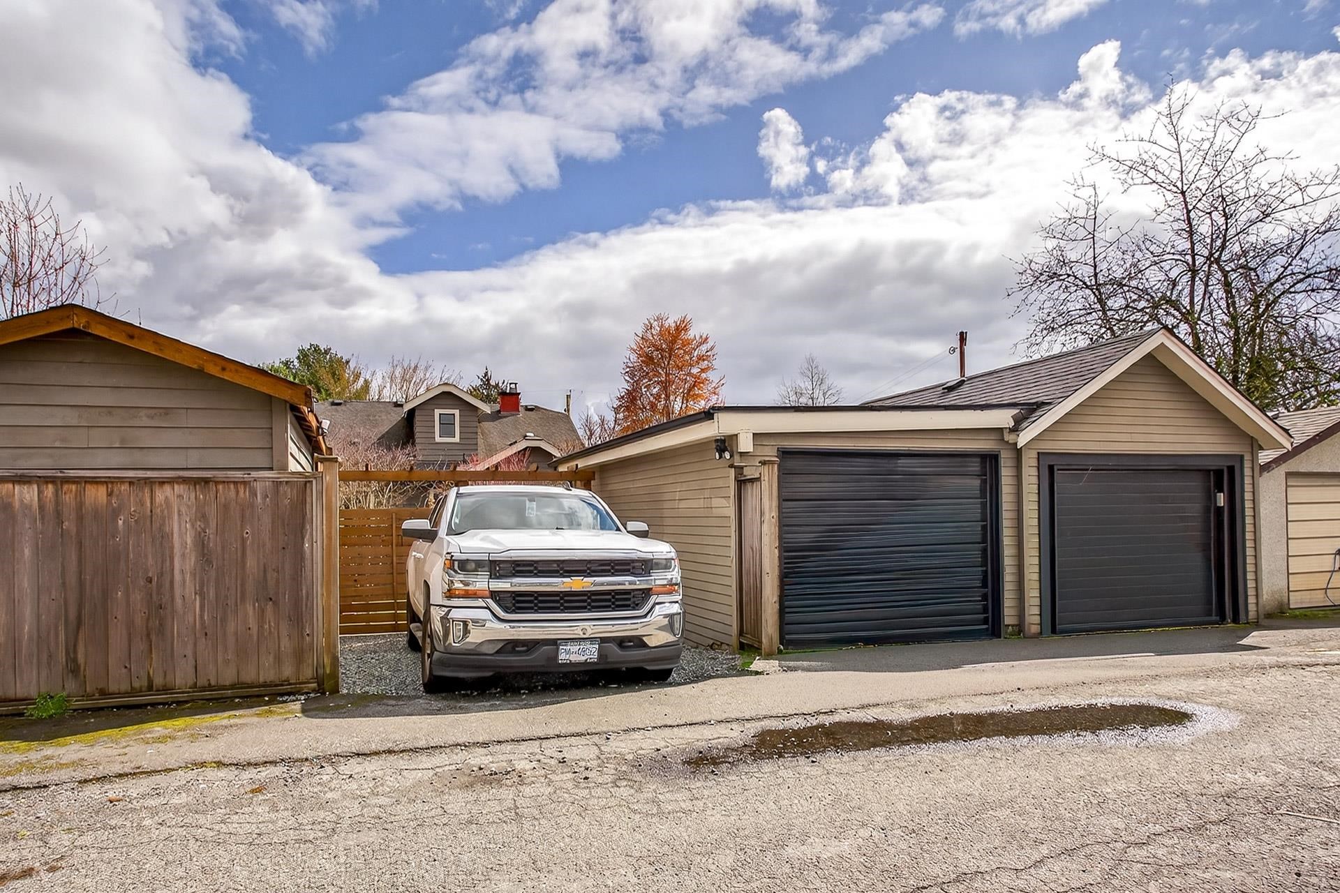 1515 EDINBURGH STREET