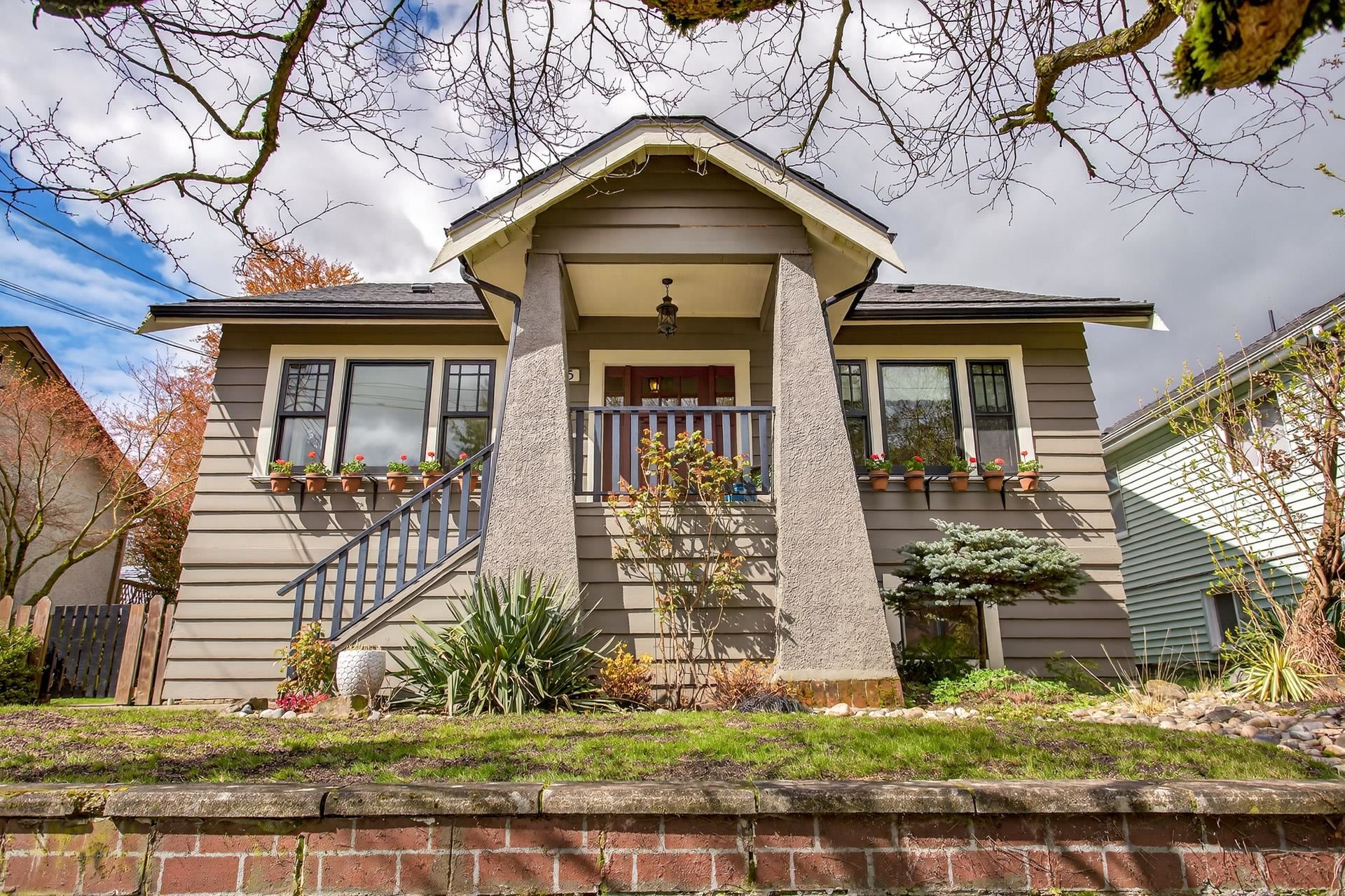 1515 EDINBURGH STREET