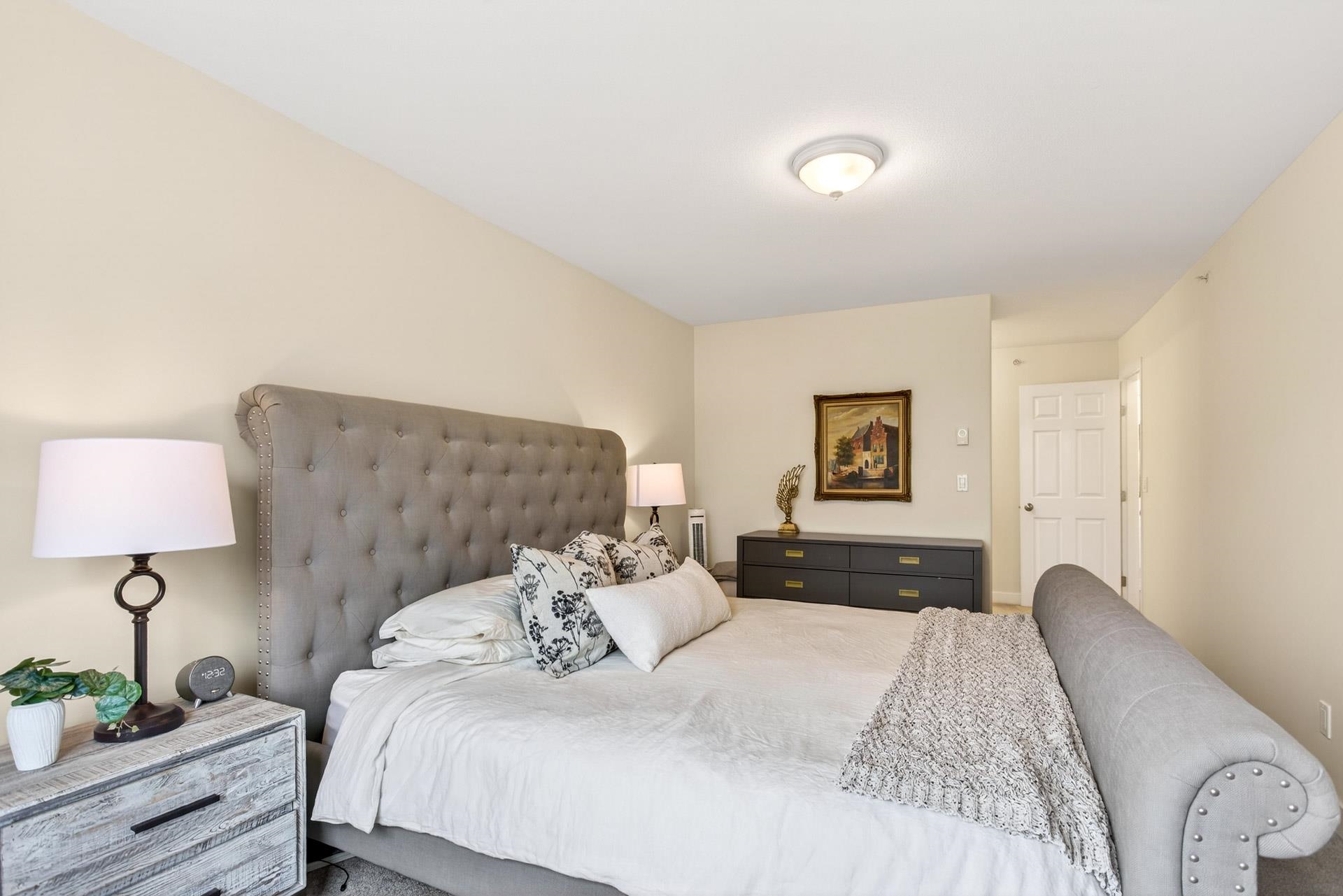 309 8976 208 STREET Unit: 309