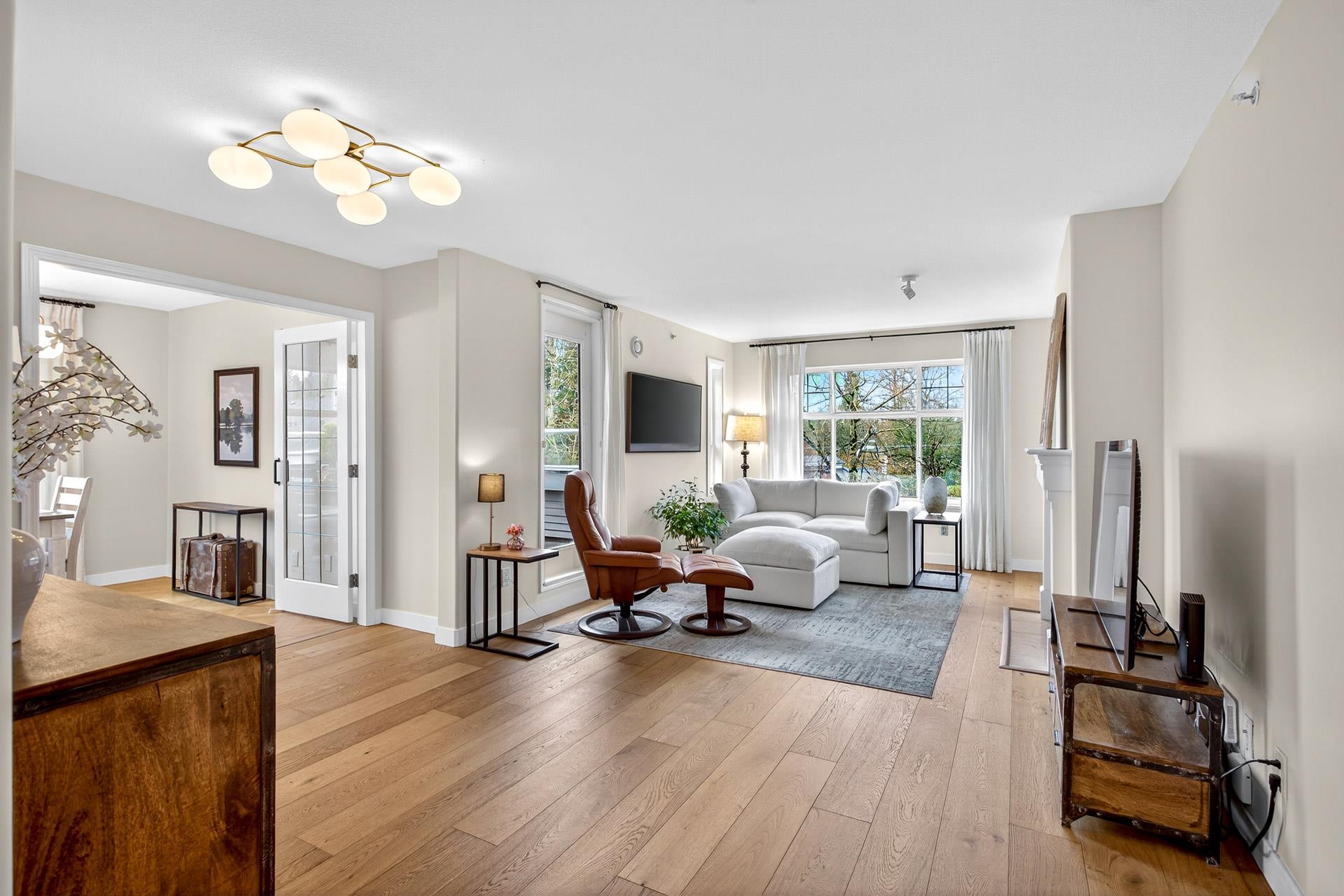 309 8976 208 STREET Unit: 309