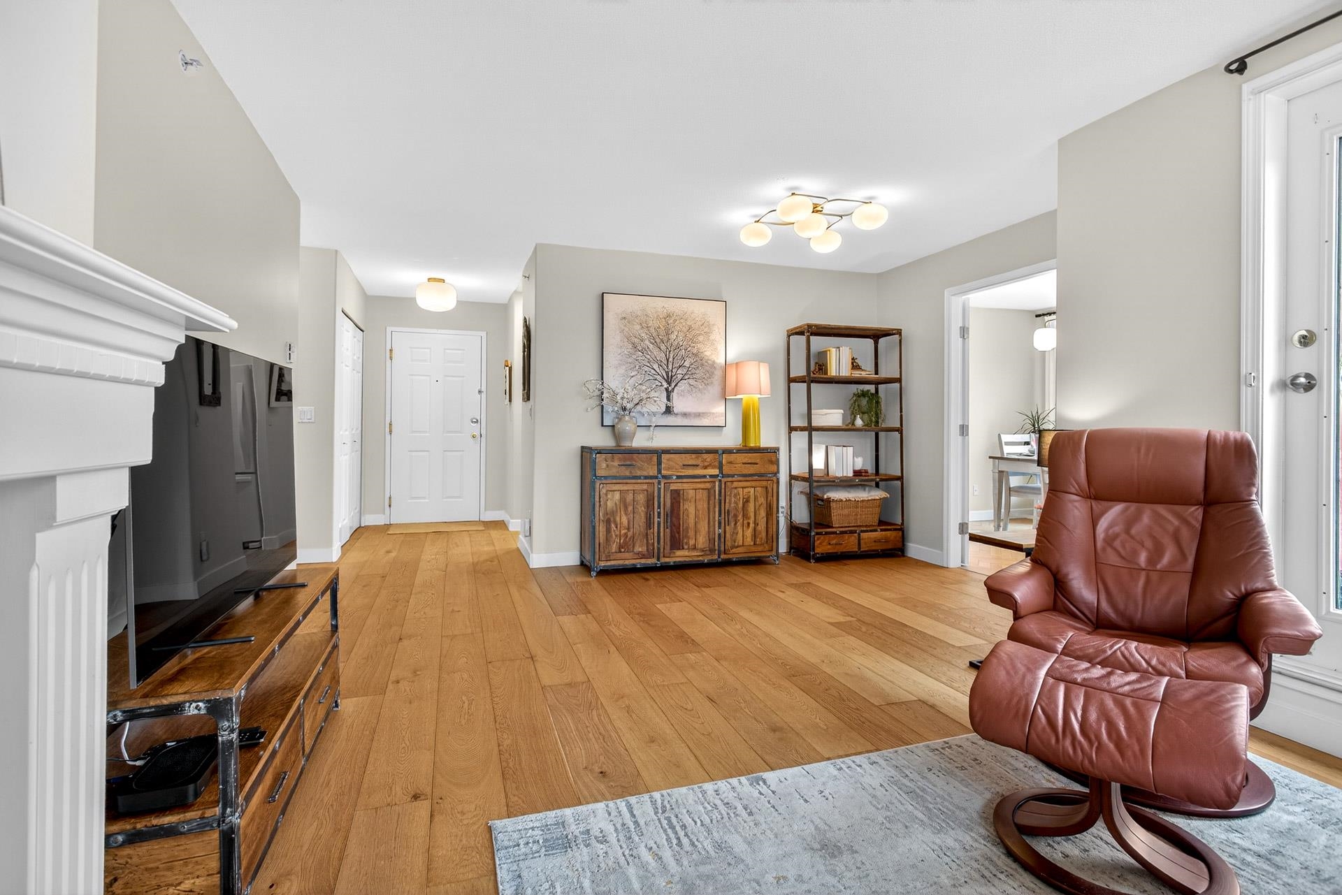 309 8976 208 STREET Unit: 309