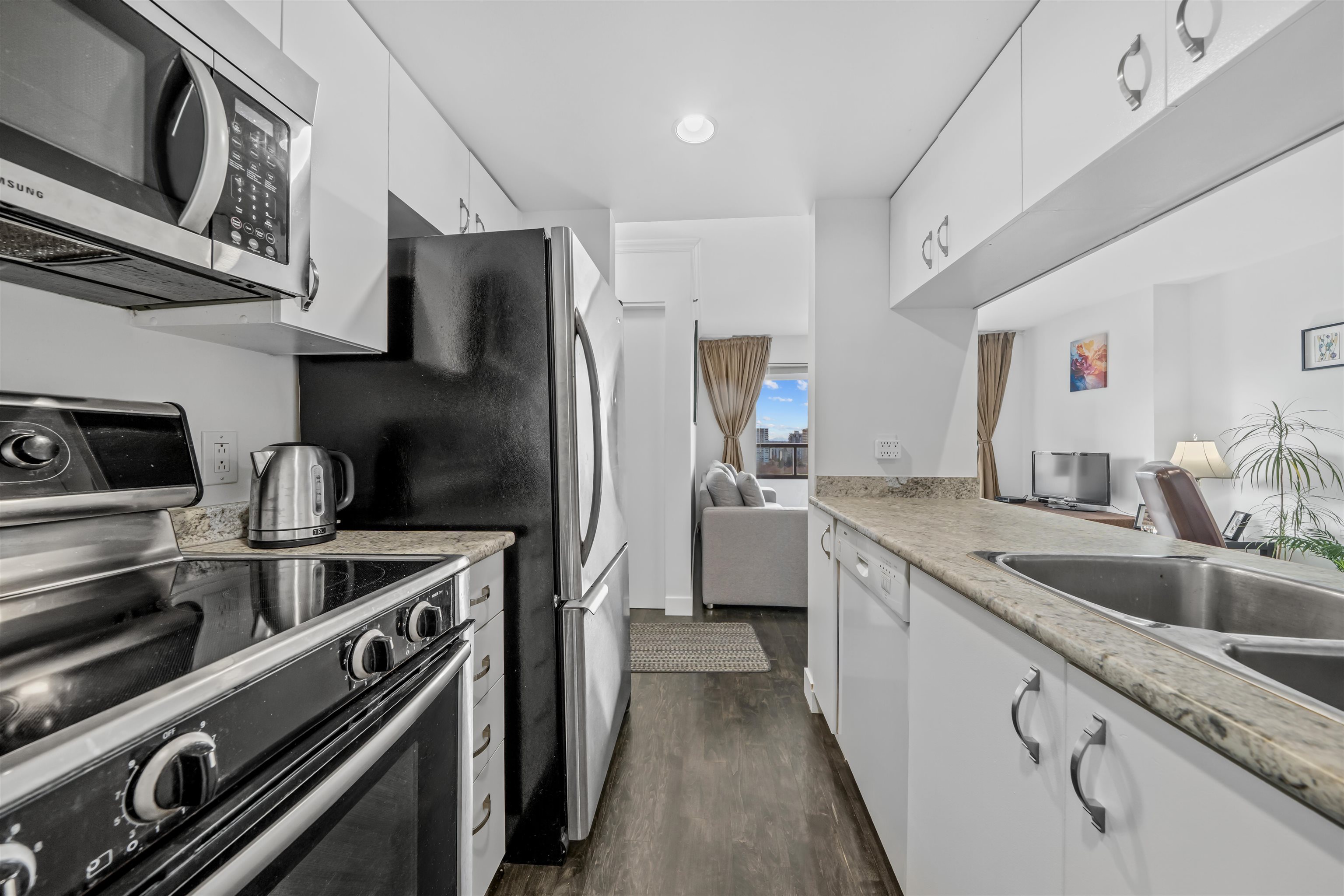 1908 1908 1060 ALBERNI STREET Unit: 1908