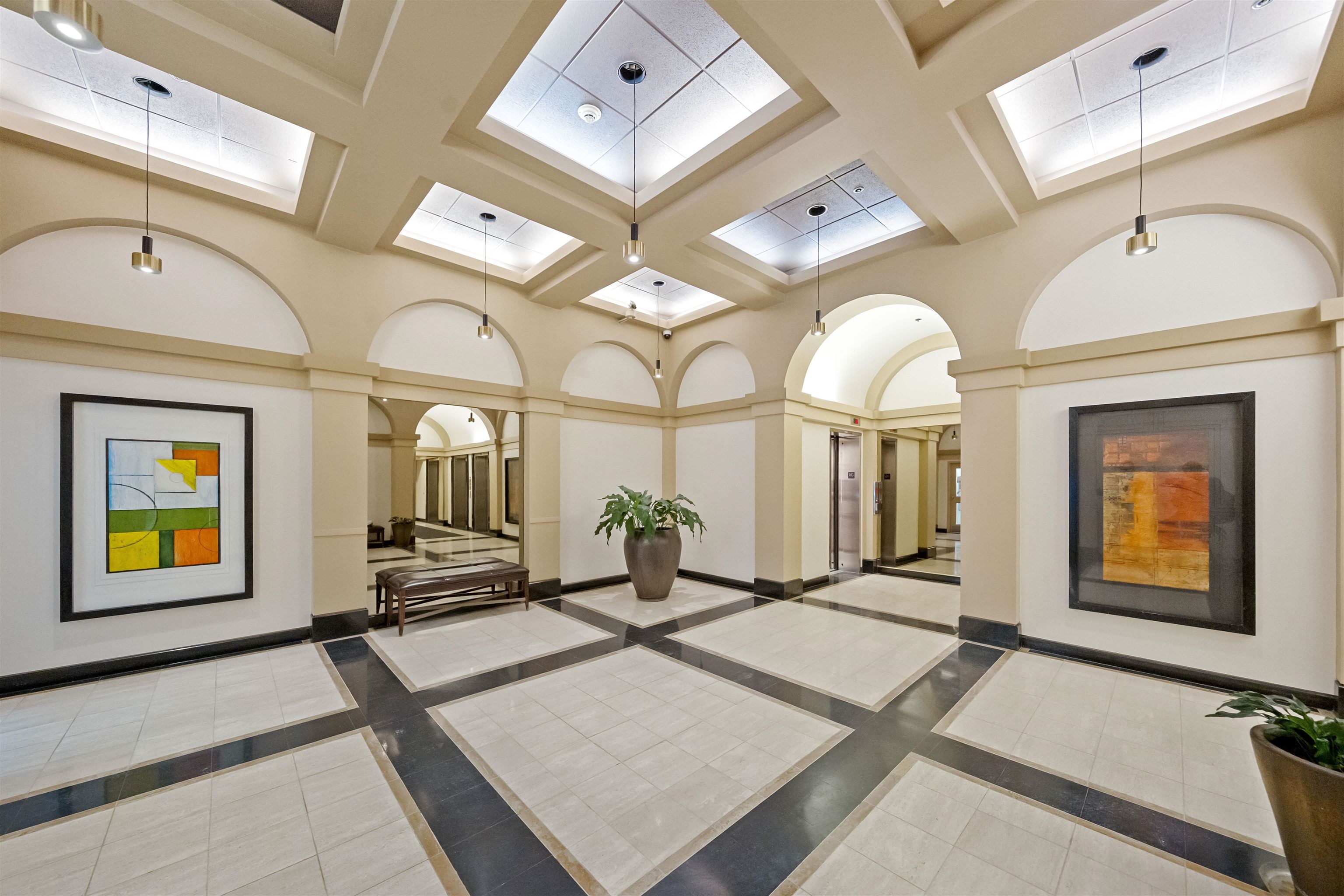 1908 1908 1060 ALBERNI STREET Unit: 1908