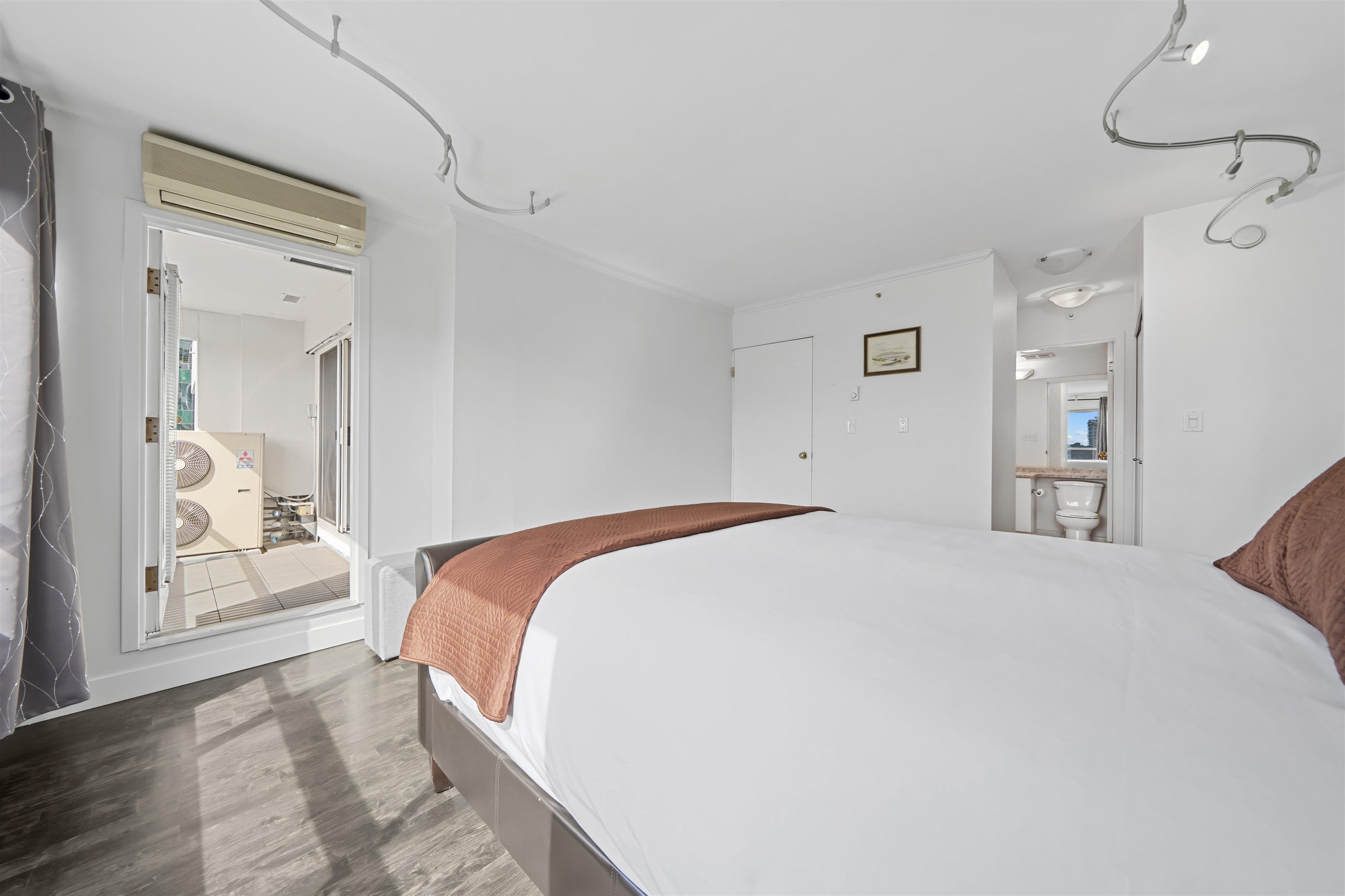 1908 1908 1060 ALBERNI STREET Unit: 1908