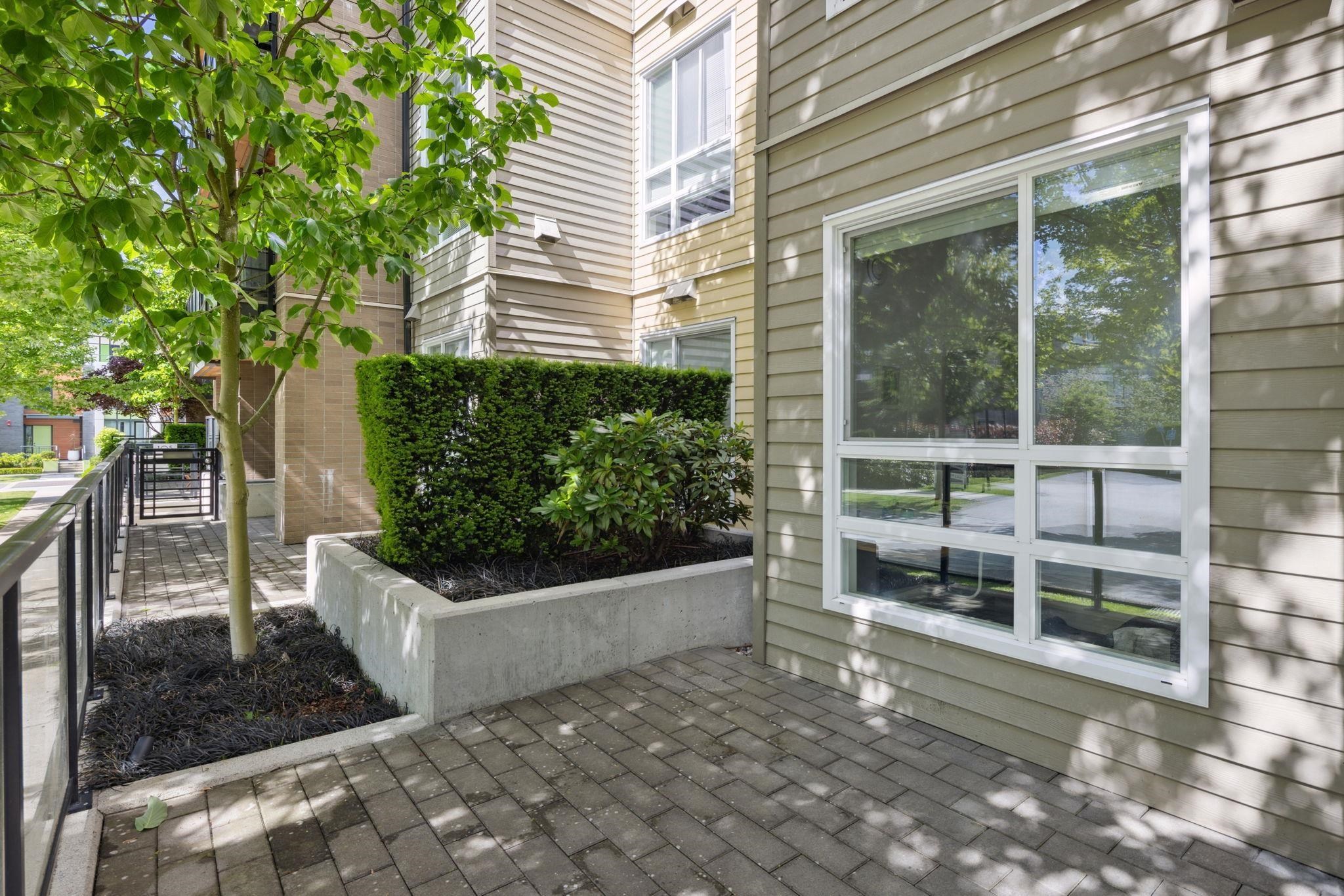 102 6033 GRAY AVENUE Unit: 102