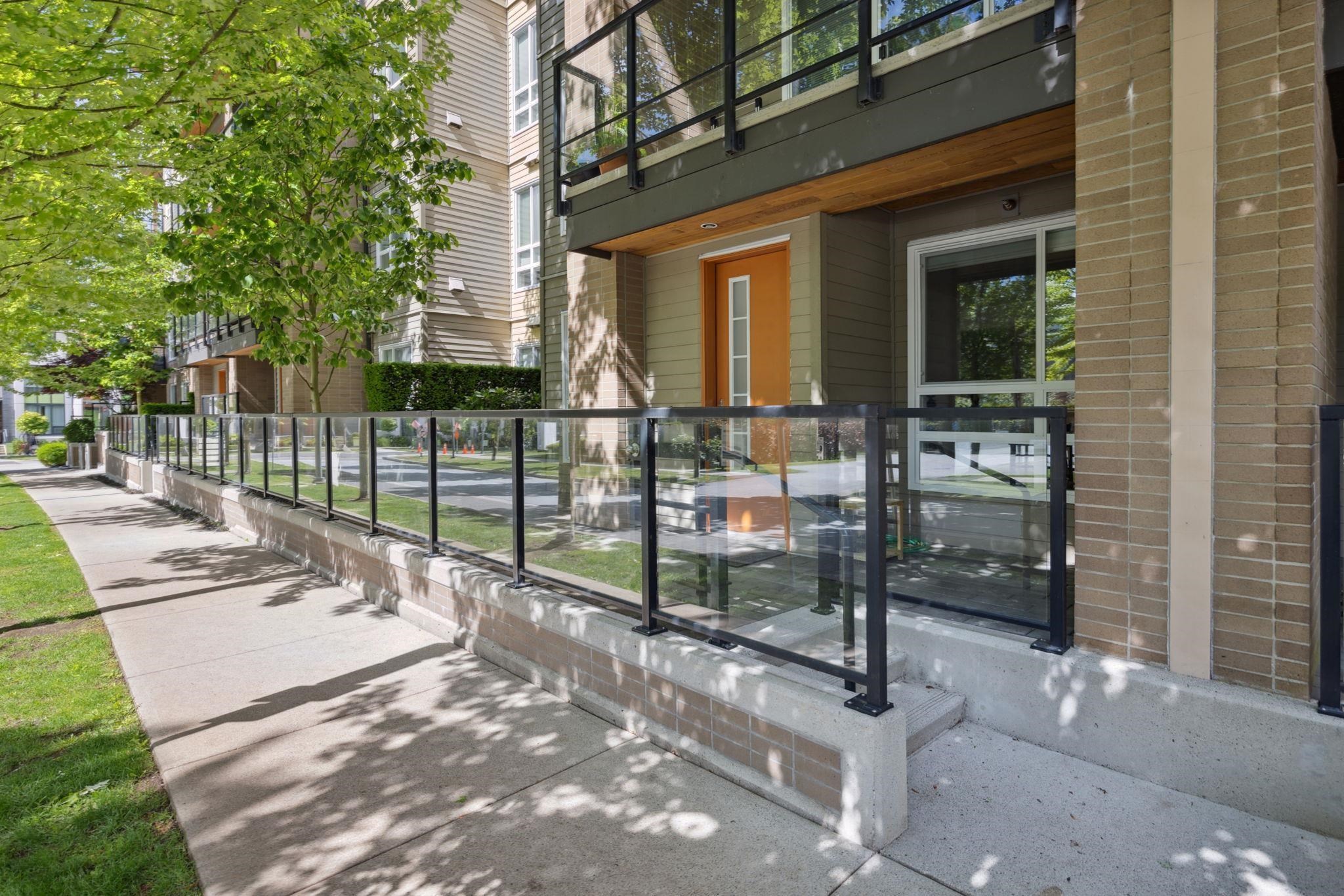 102 6033 GRAY AVENUE Unit: 102