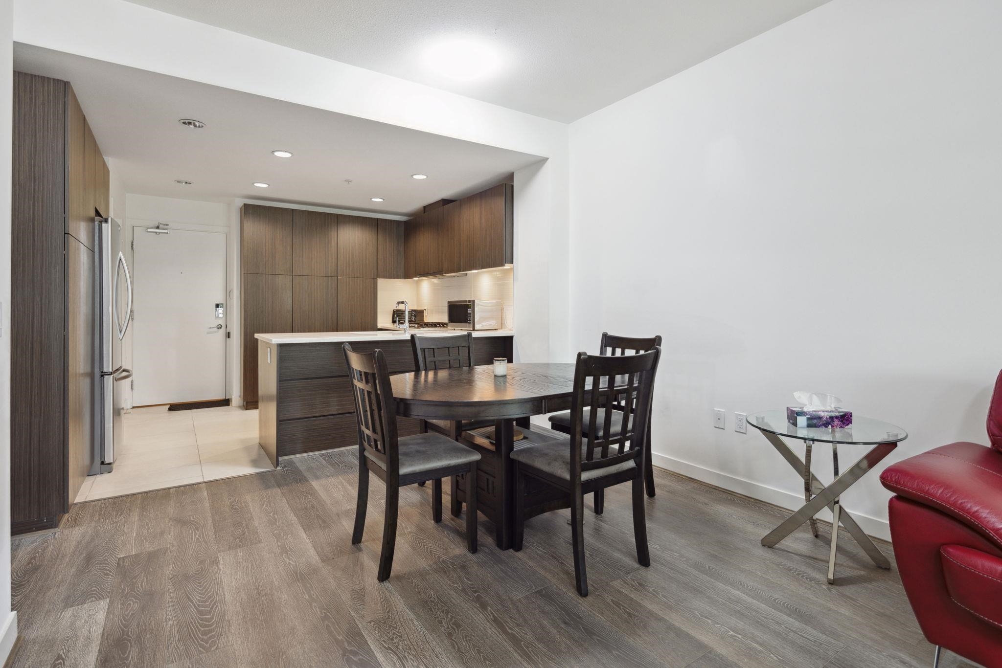 102 6033 GRAY AVENUE Unit: 102