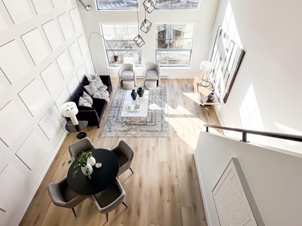 315 336 E 1ST AVENUE Unit: 315