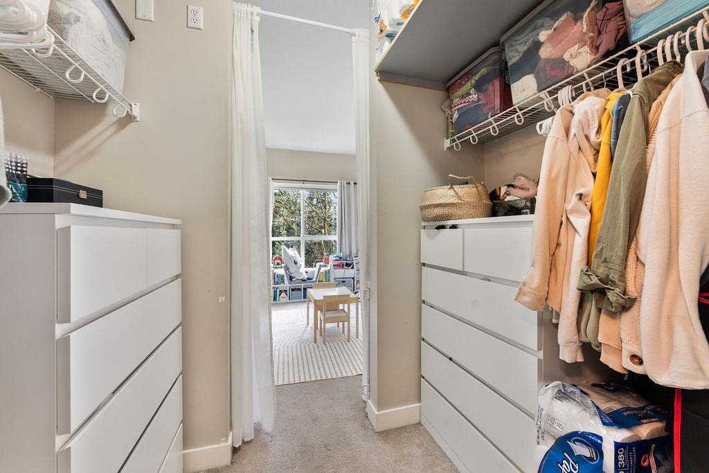 211 9655 KING GEORGE BOULEVARD Unit: 211