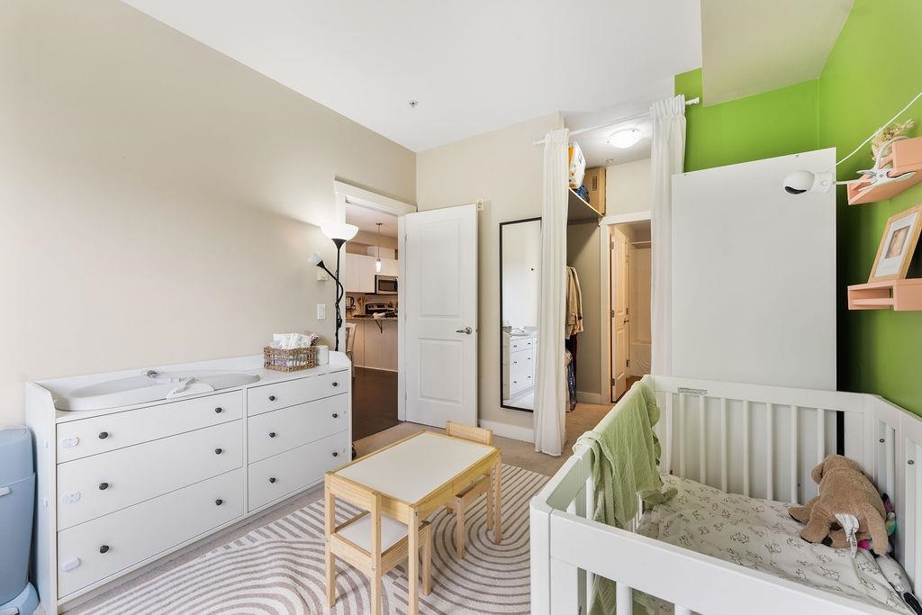 211 9655 KING GEORGE BOULEVARD Unit: 211