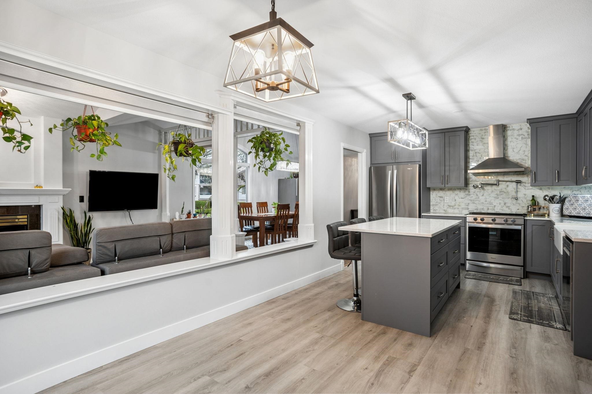 2 4740 221 STREET Unit: 2