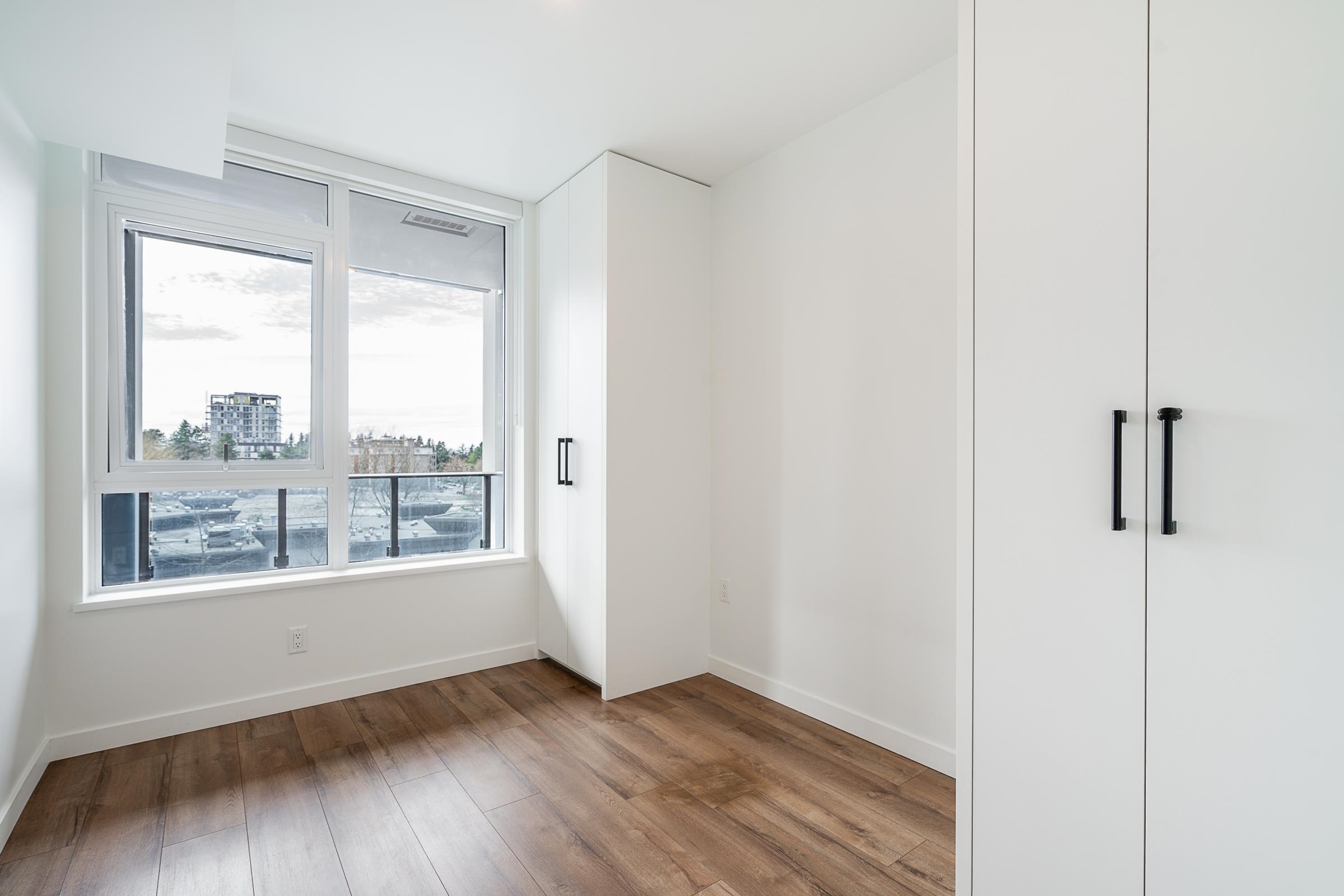 712 10448 UNIVERSITY DRIVE Unit: 712