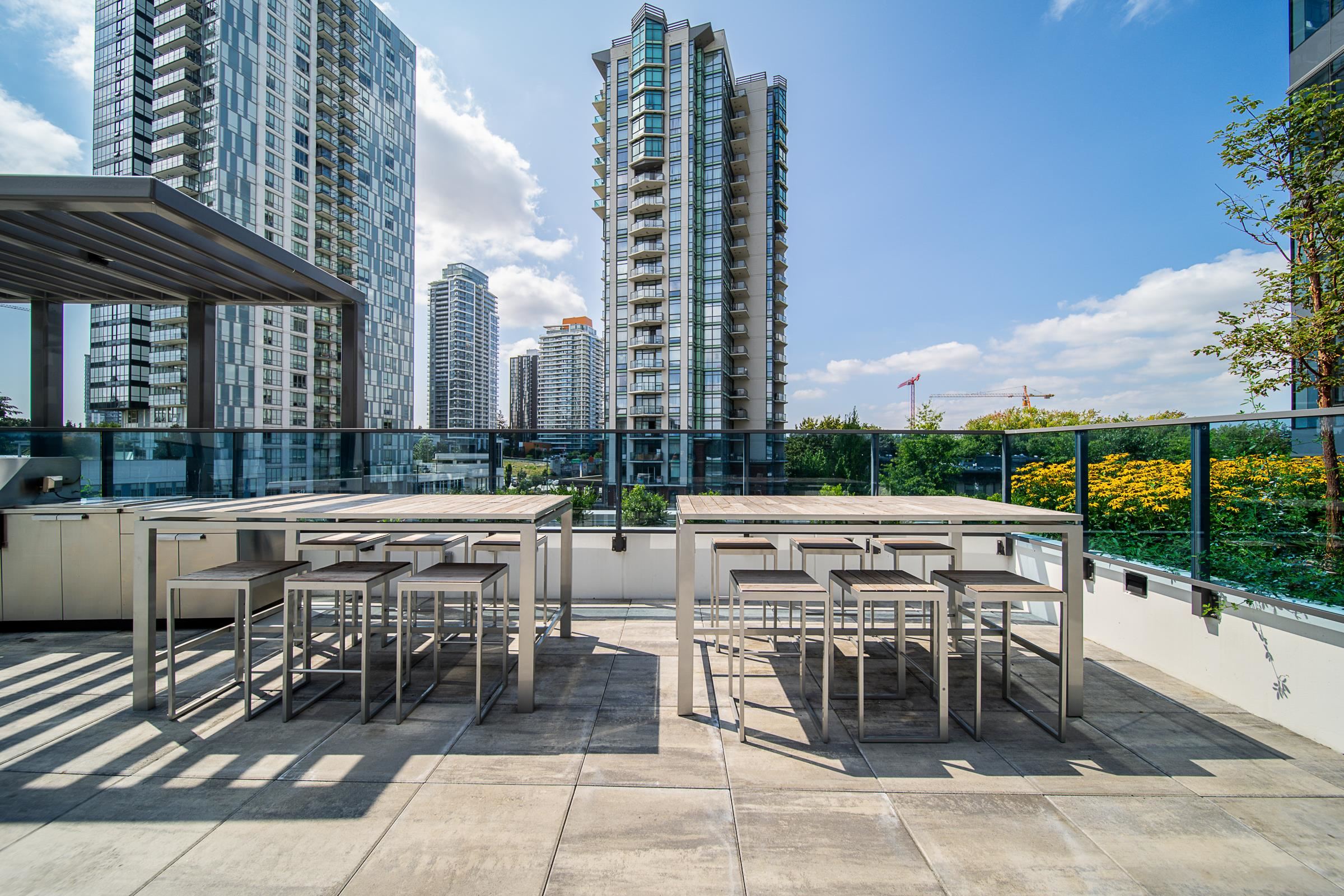 712 10448 UNIVERSITY DRIVE Unit: 712