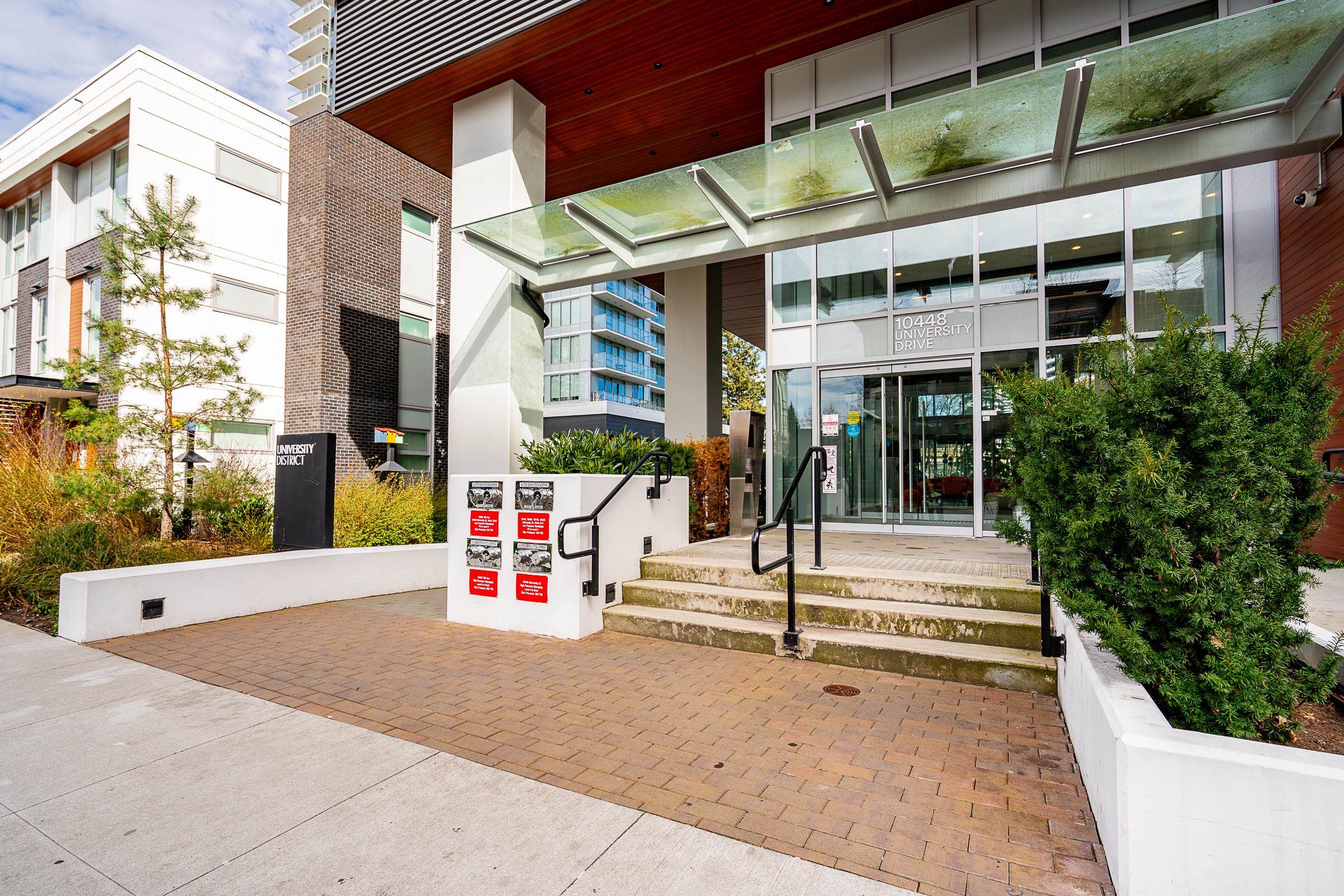 712 10448 UNIVERSITY DRIVE Unit: 712