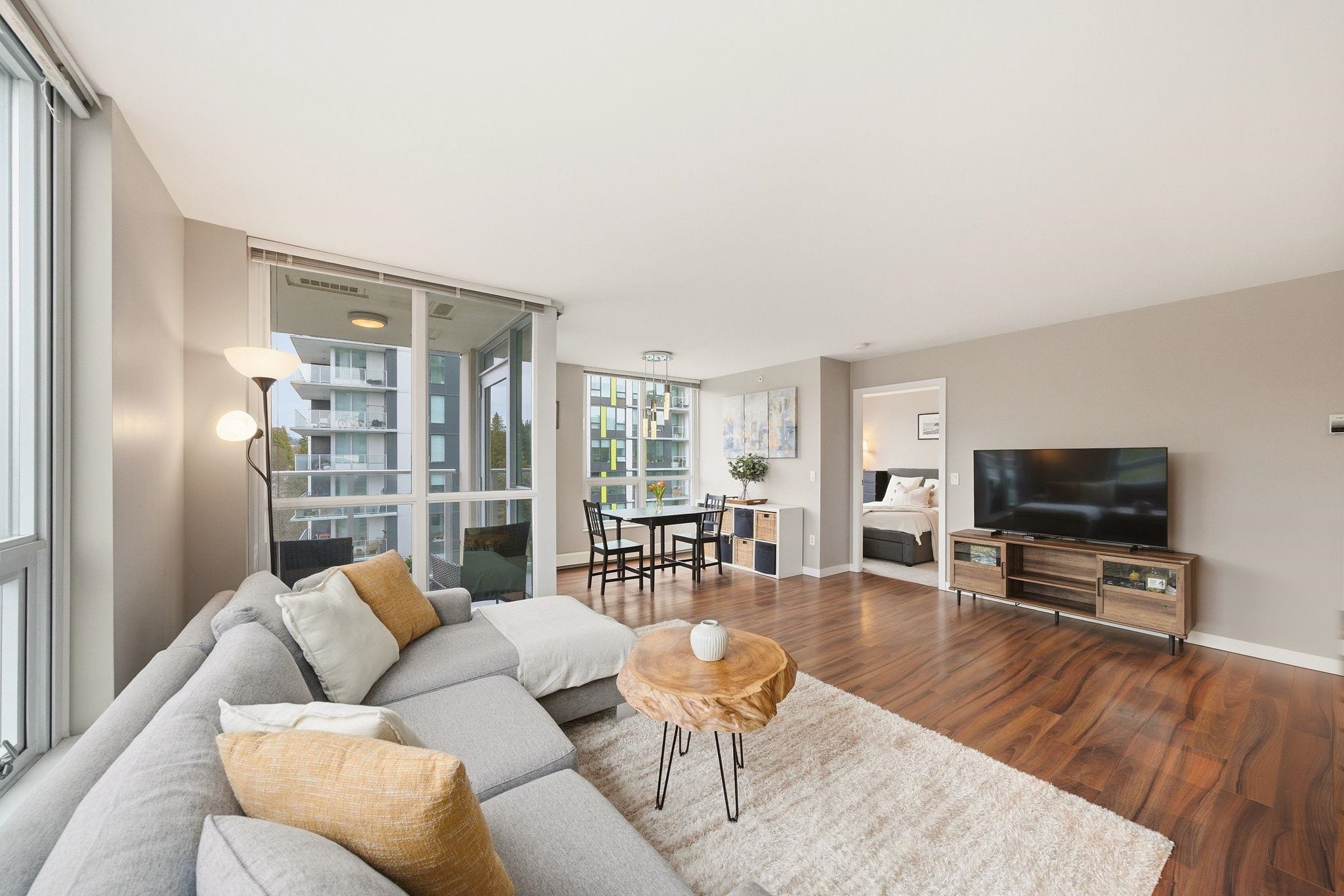705 135 E 17TH STREET Unit: 705