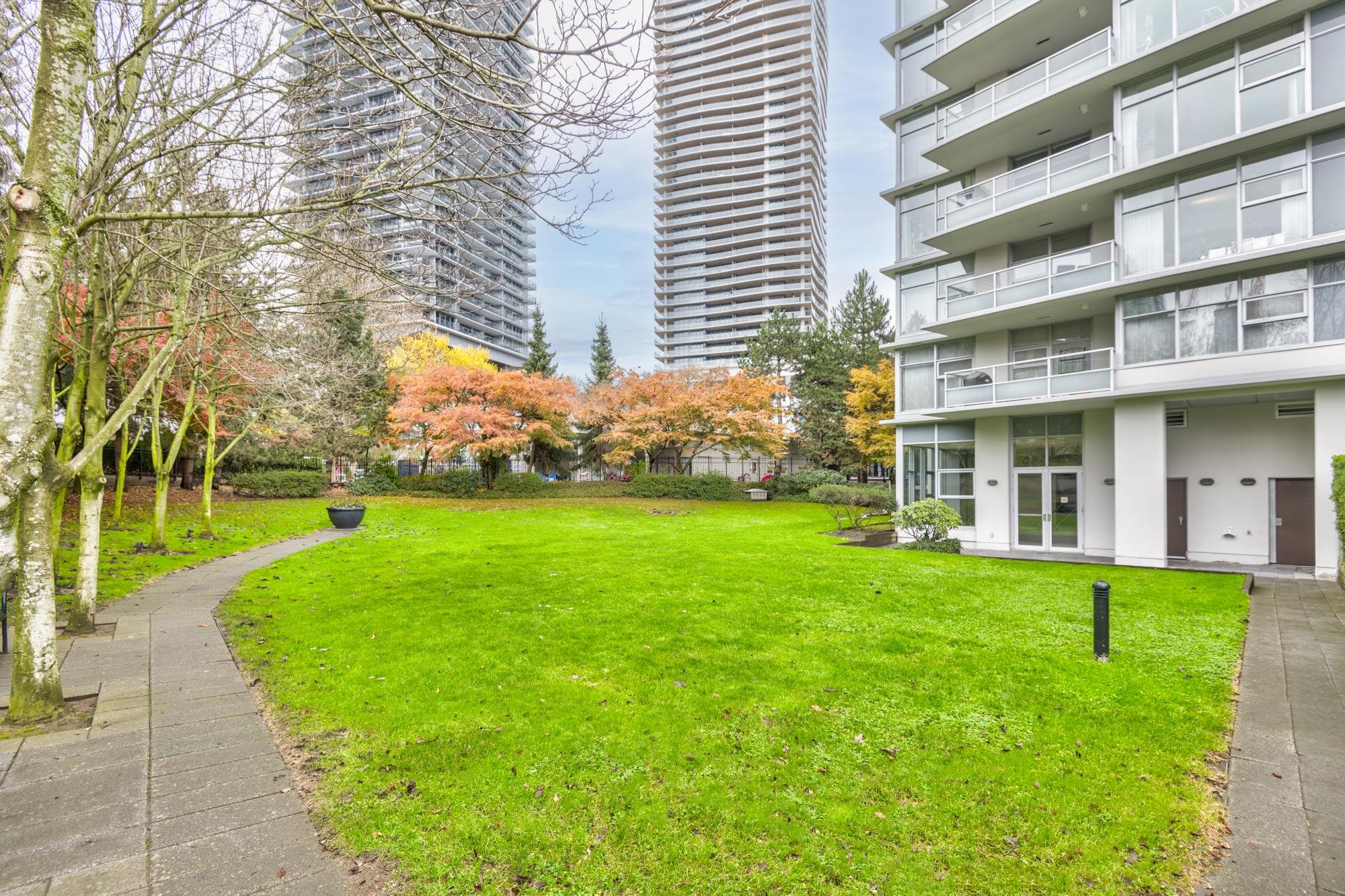 3005 2289 YUKON CRESCENT Unit: 3005
