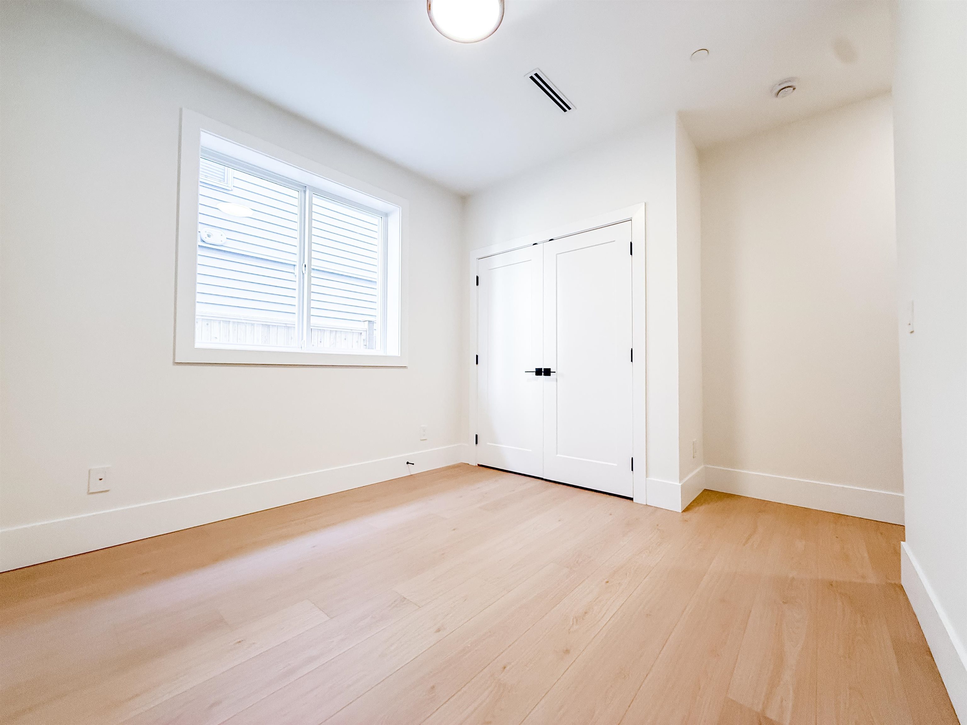 2 21092 WICKLUND AVENUE Unit: 2