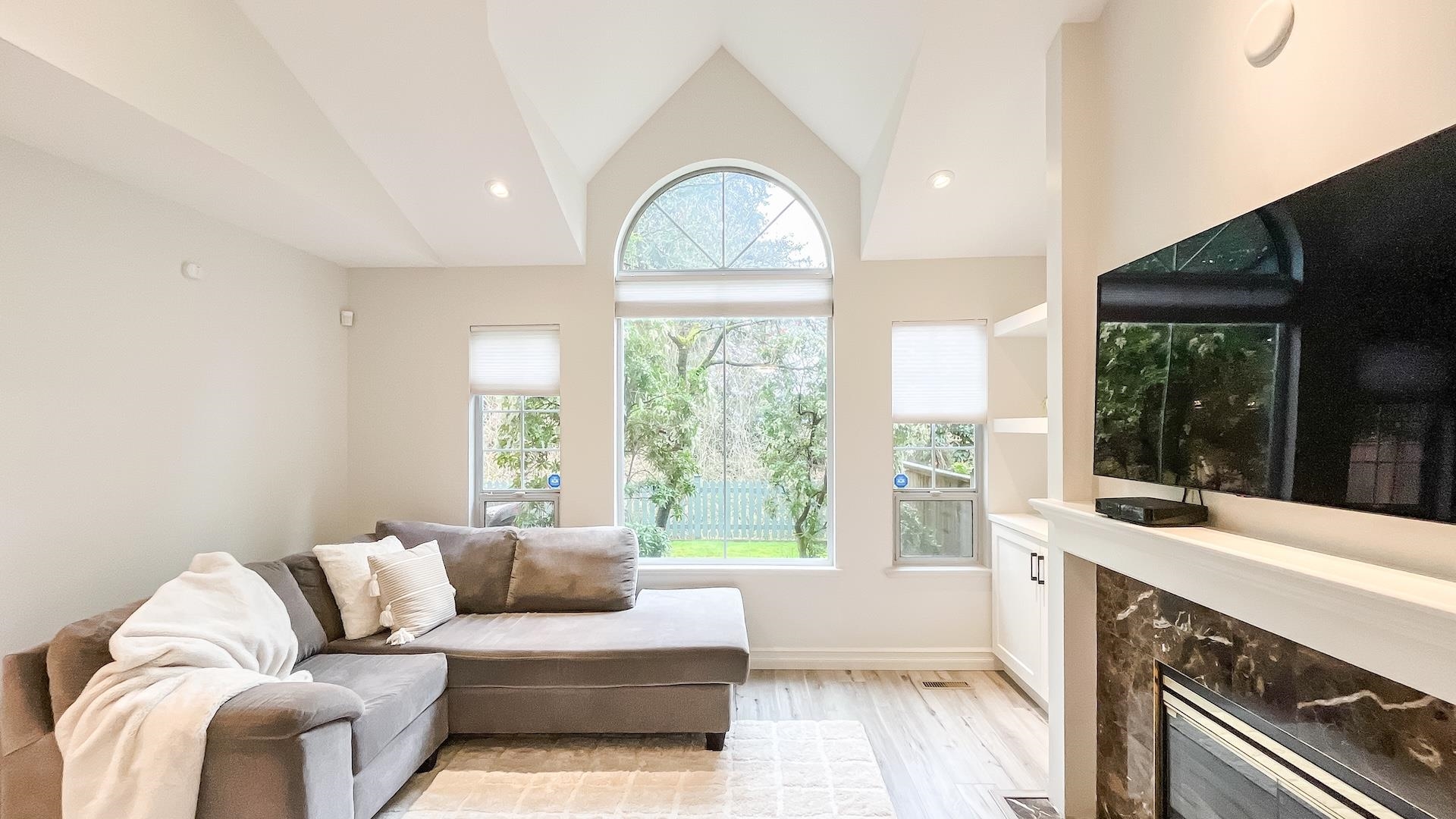 12 7465 MULBERRY PLACE Unit: 12