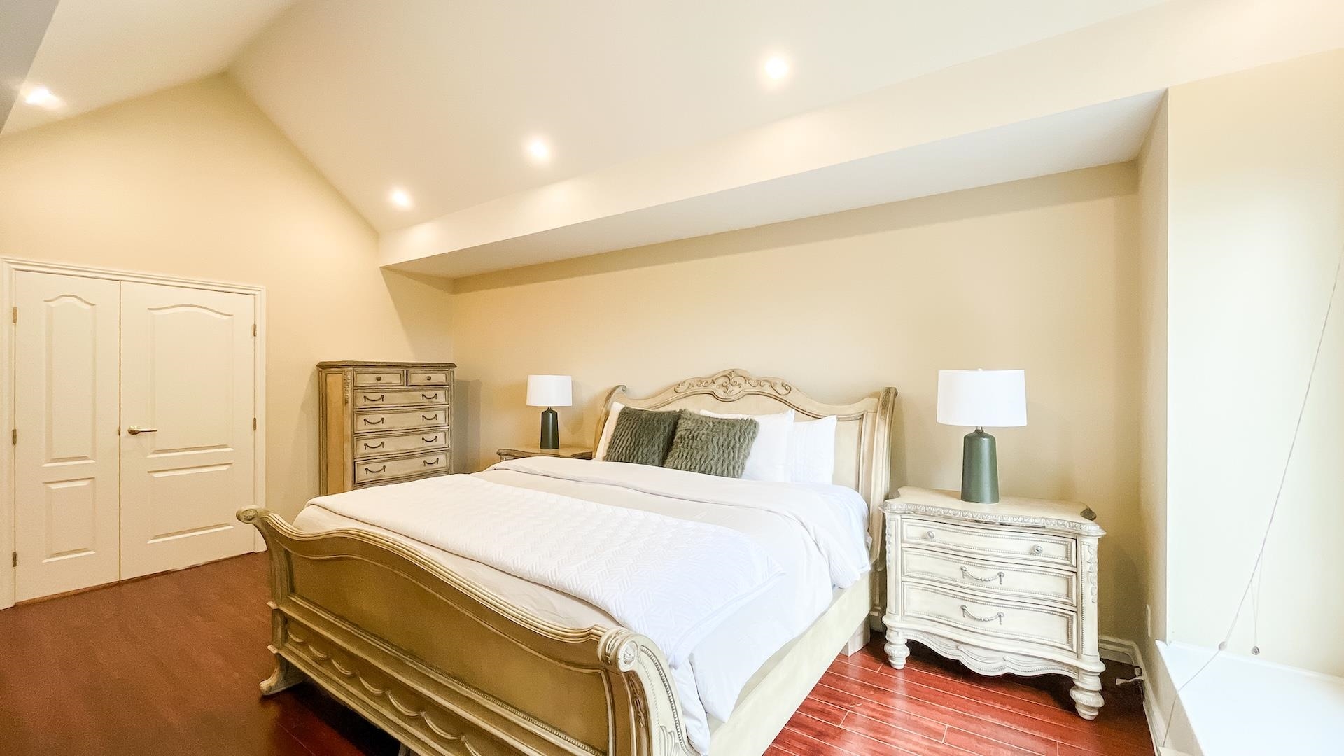 12 7465 MULBERRY PLACE Unit: 12