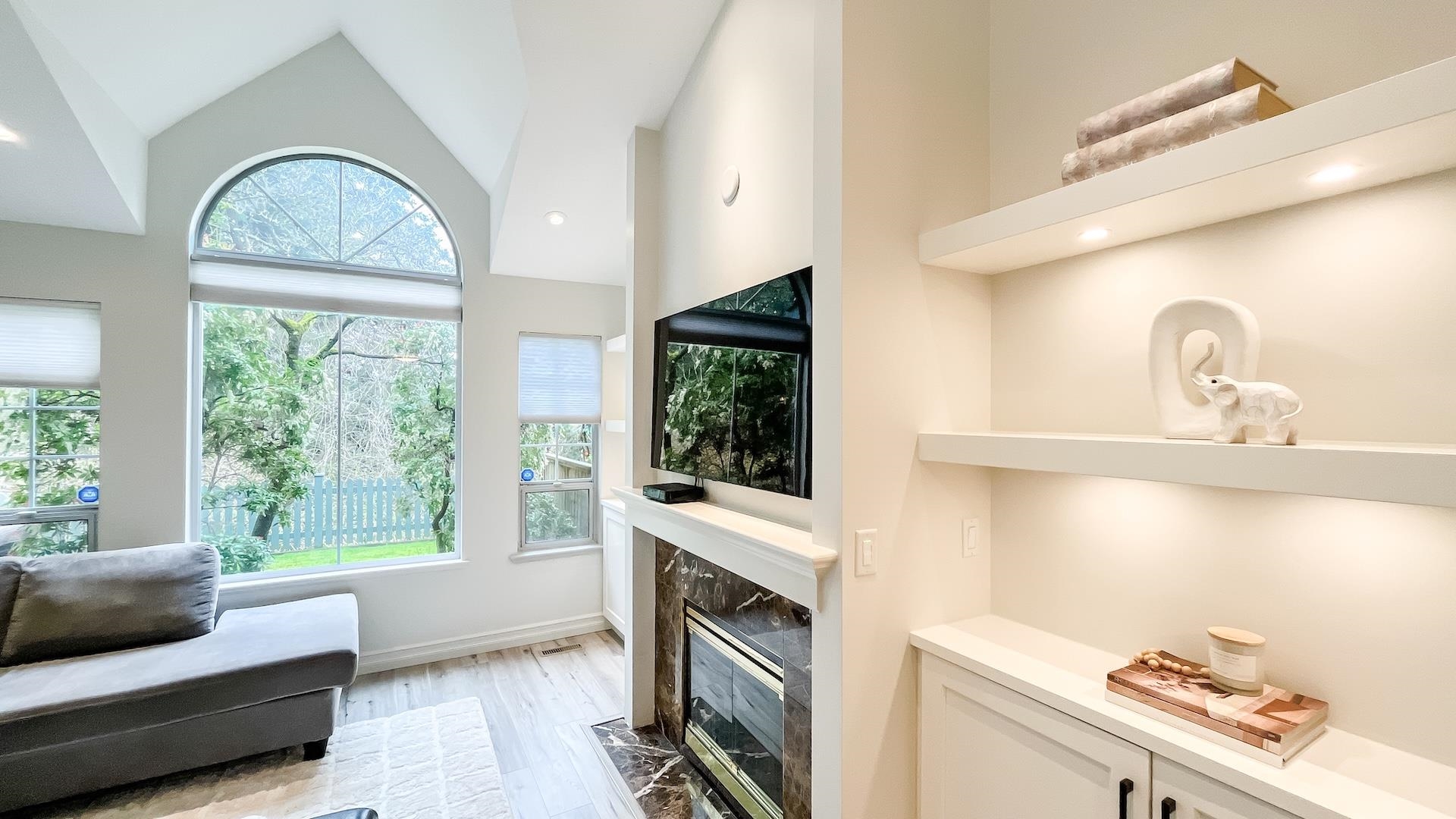 12 7465 MULBERRY PLACE Unit: 12