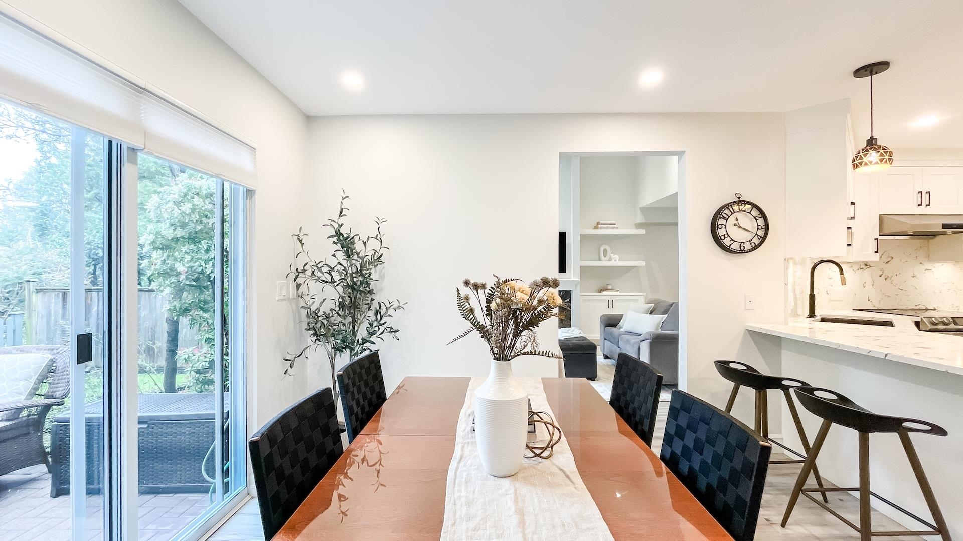 12 7465 MULBERRY PLACE Unit: 12