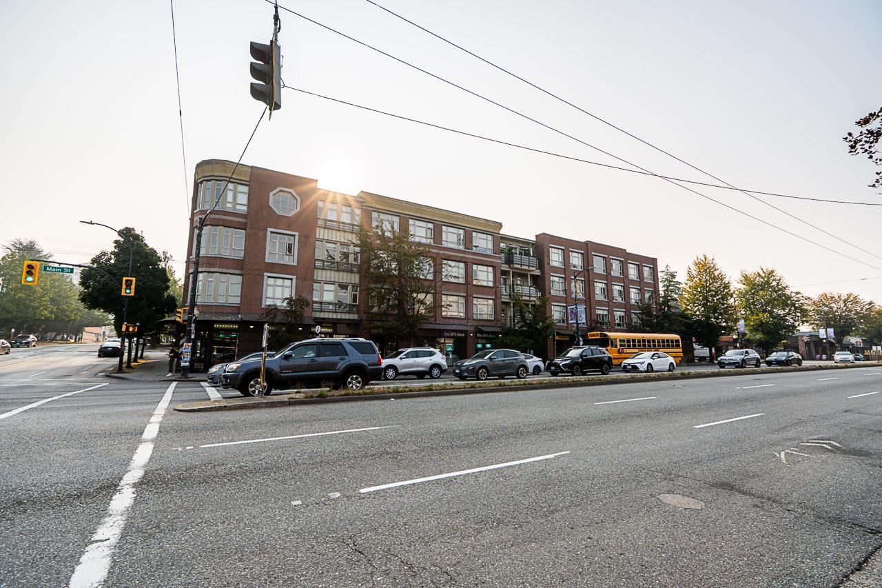 303 2828 MAIN STREET Unit: 303