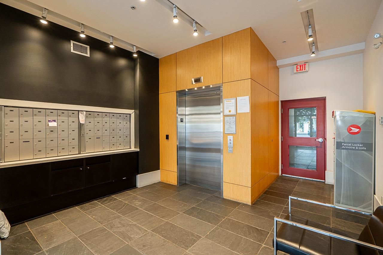 303 2828 MAIN STREET Unit: 303