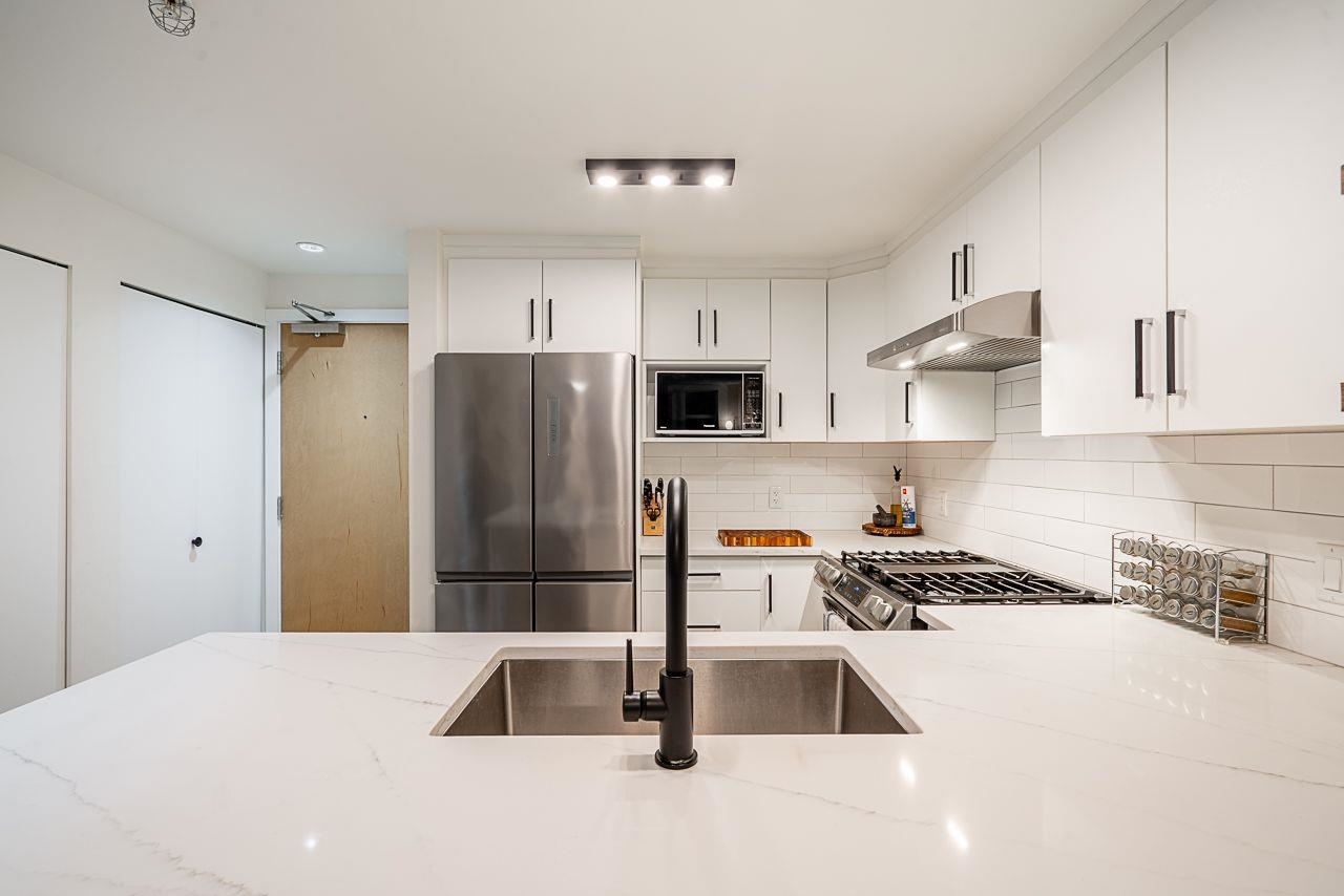 2903 2289 YUKON CRESCENT Unit: 2903